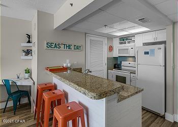 Long Beach Towers IV - Residential