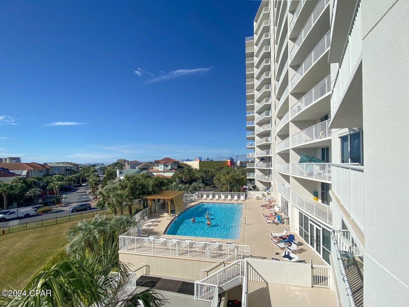 Pelican Beach Resort - Residential