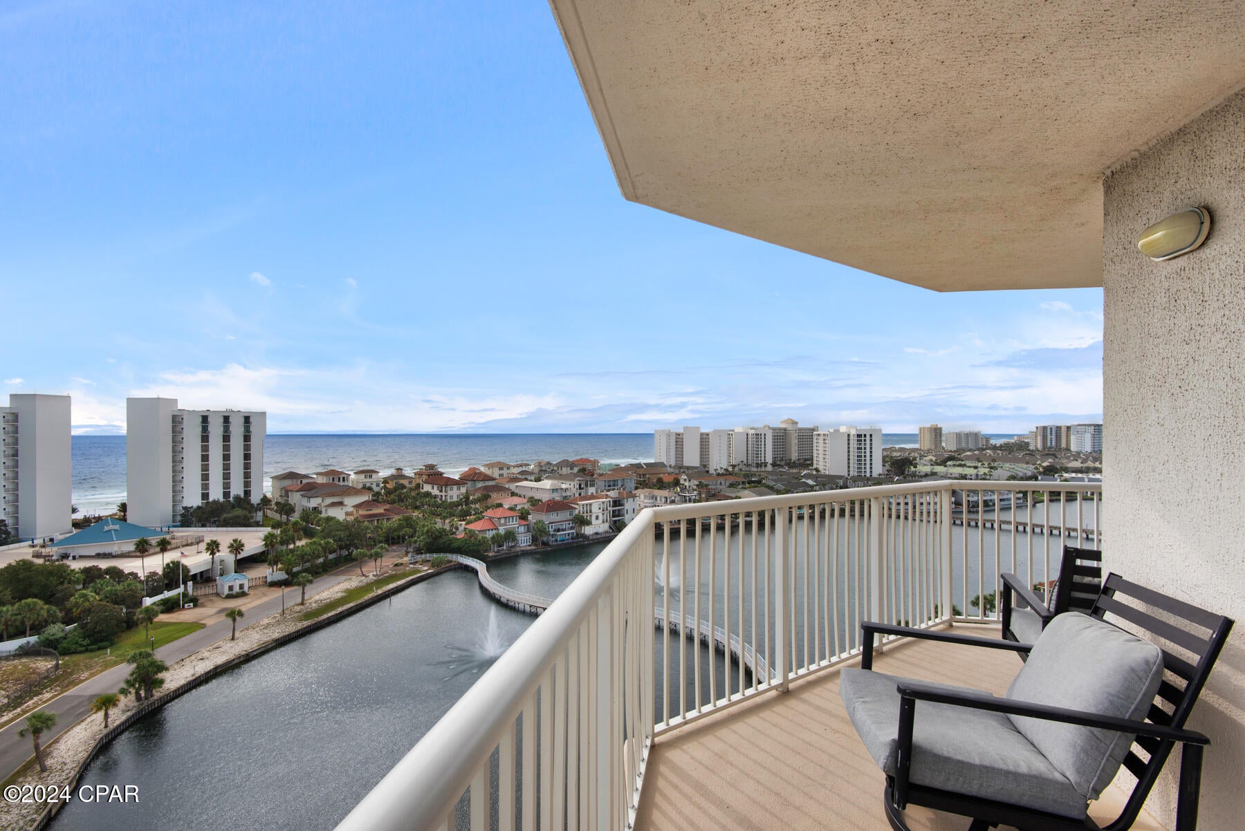 Pelican Beach Resort - Residential