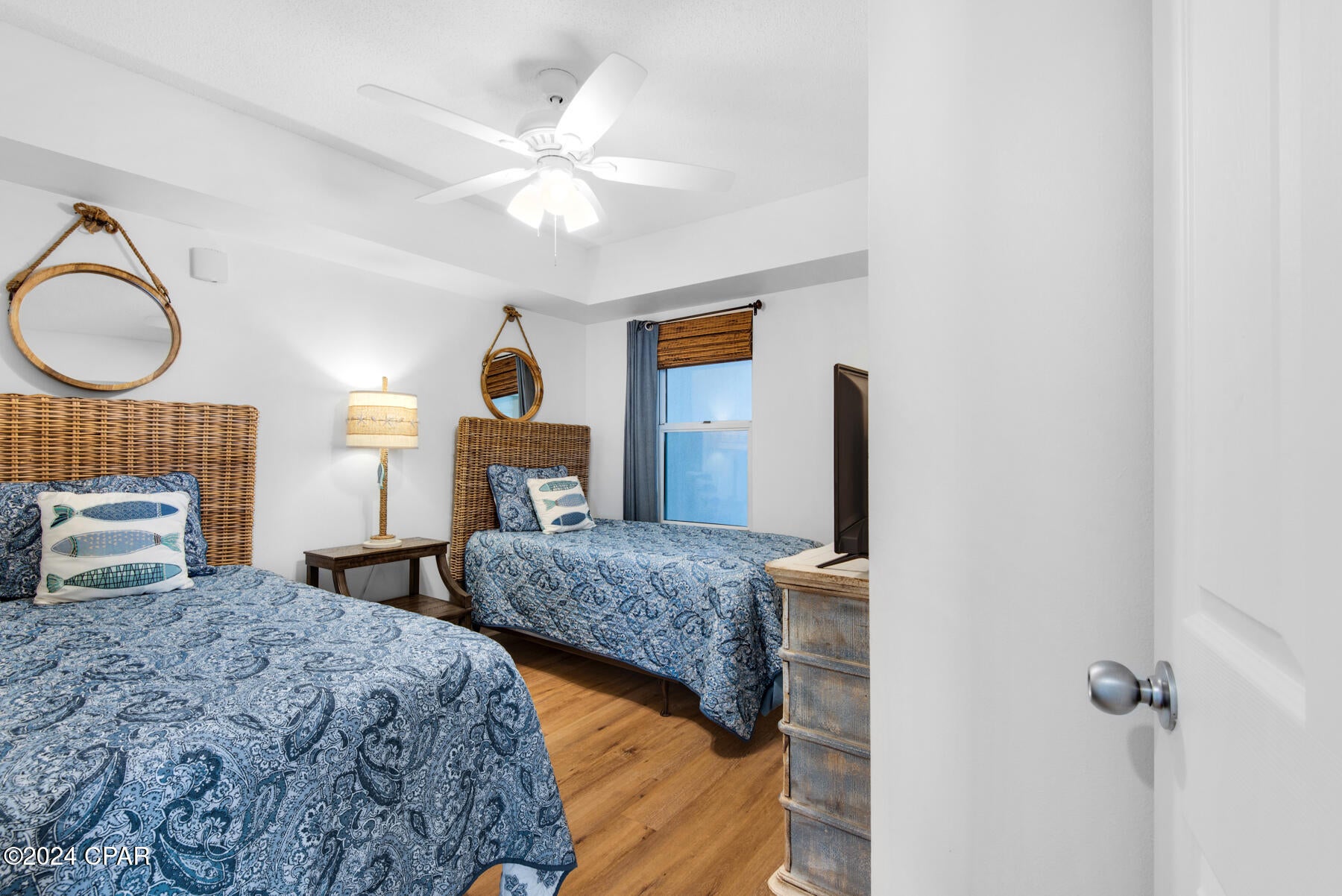 Pelican Beach Resort - Residential