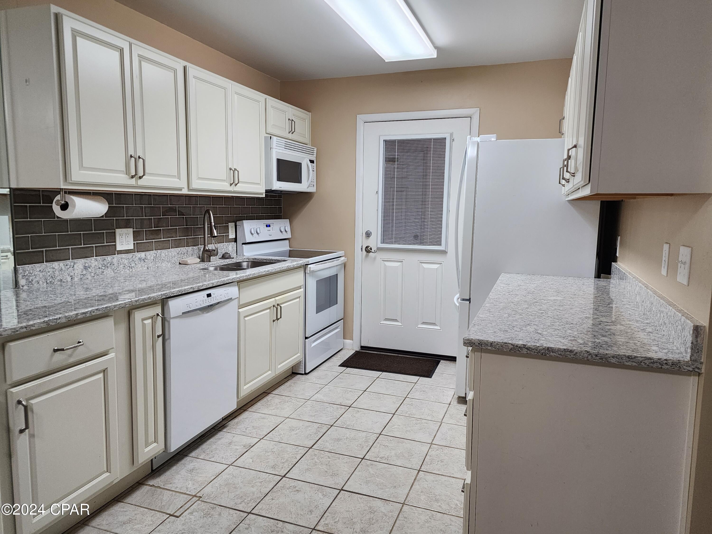 Landmark On St. Andrews Bay - Residential Lease