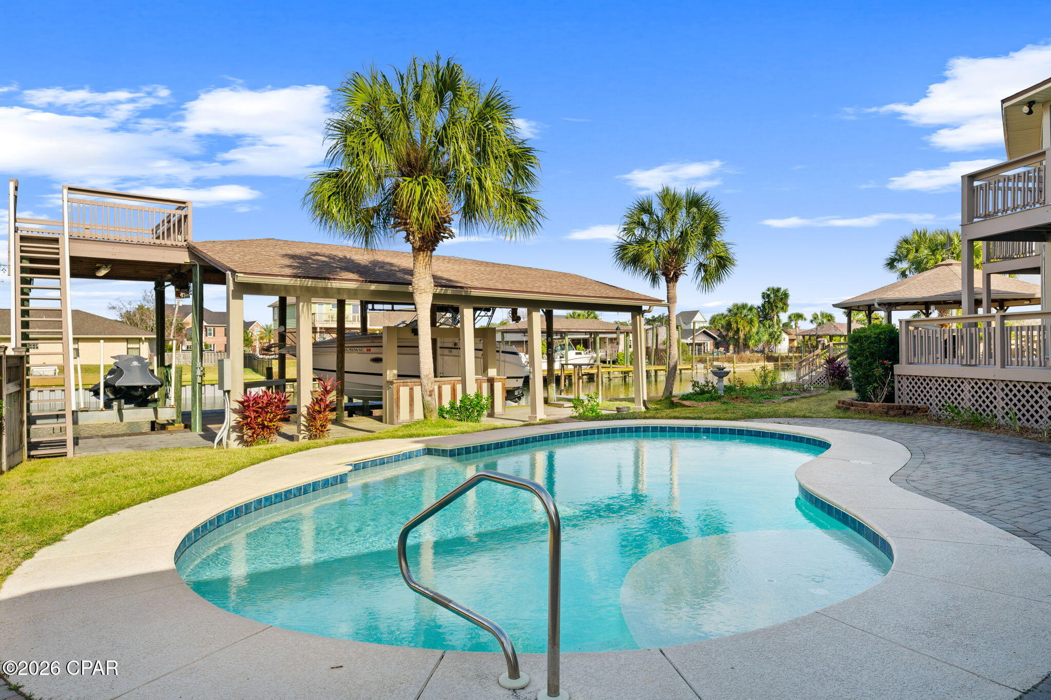 Baywood Shores Estates - Residential