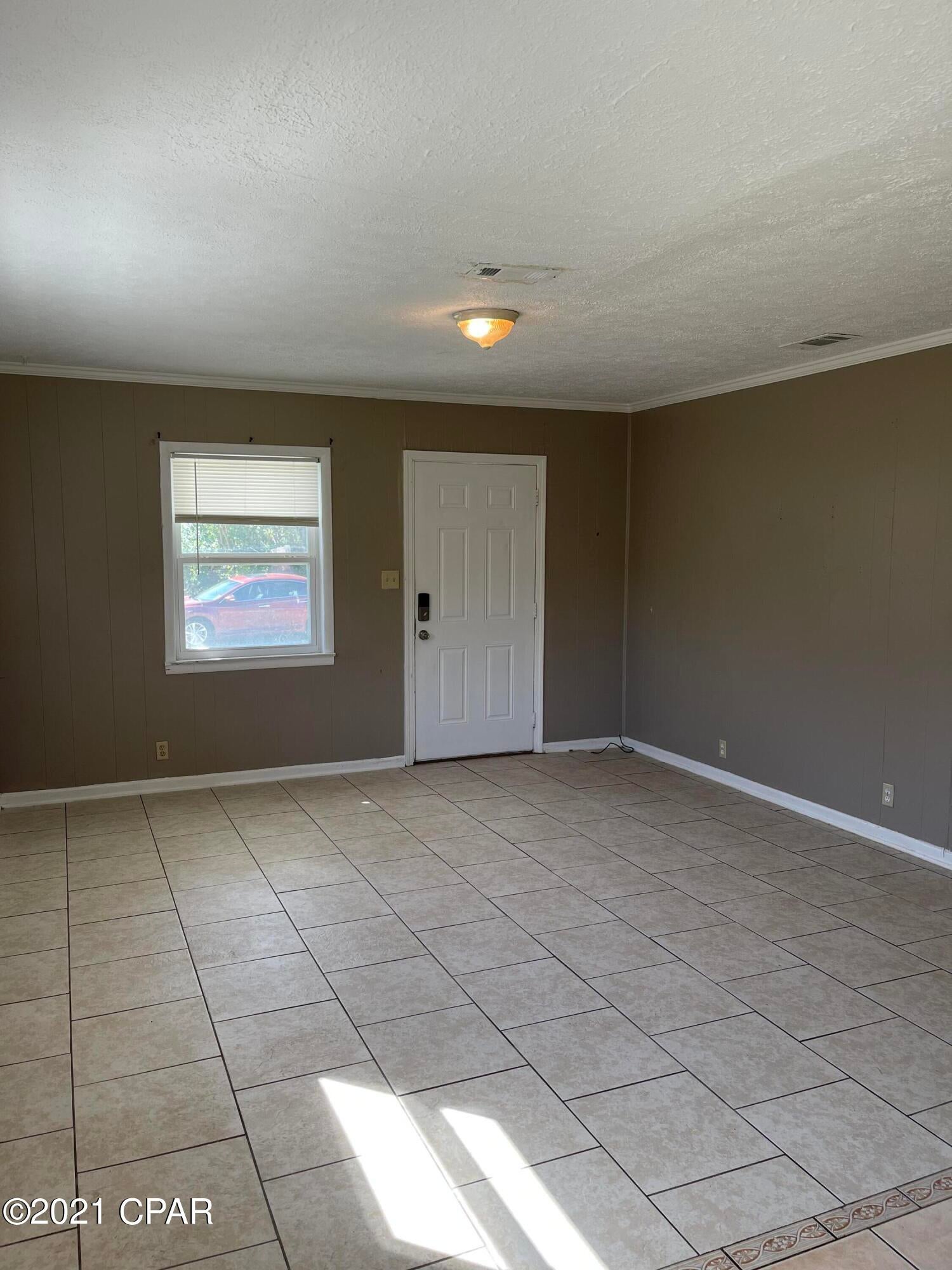 E Springfield - Residential