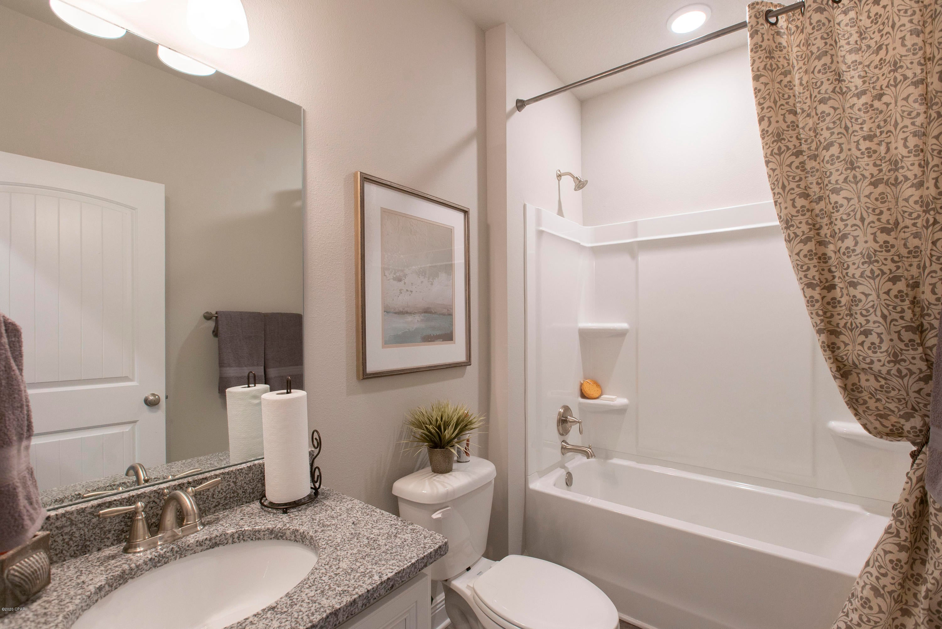 Emerald Cove Villas - Residential