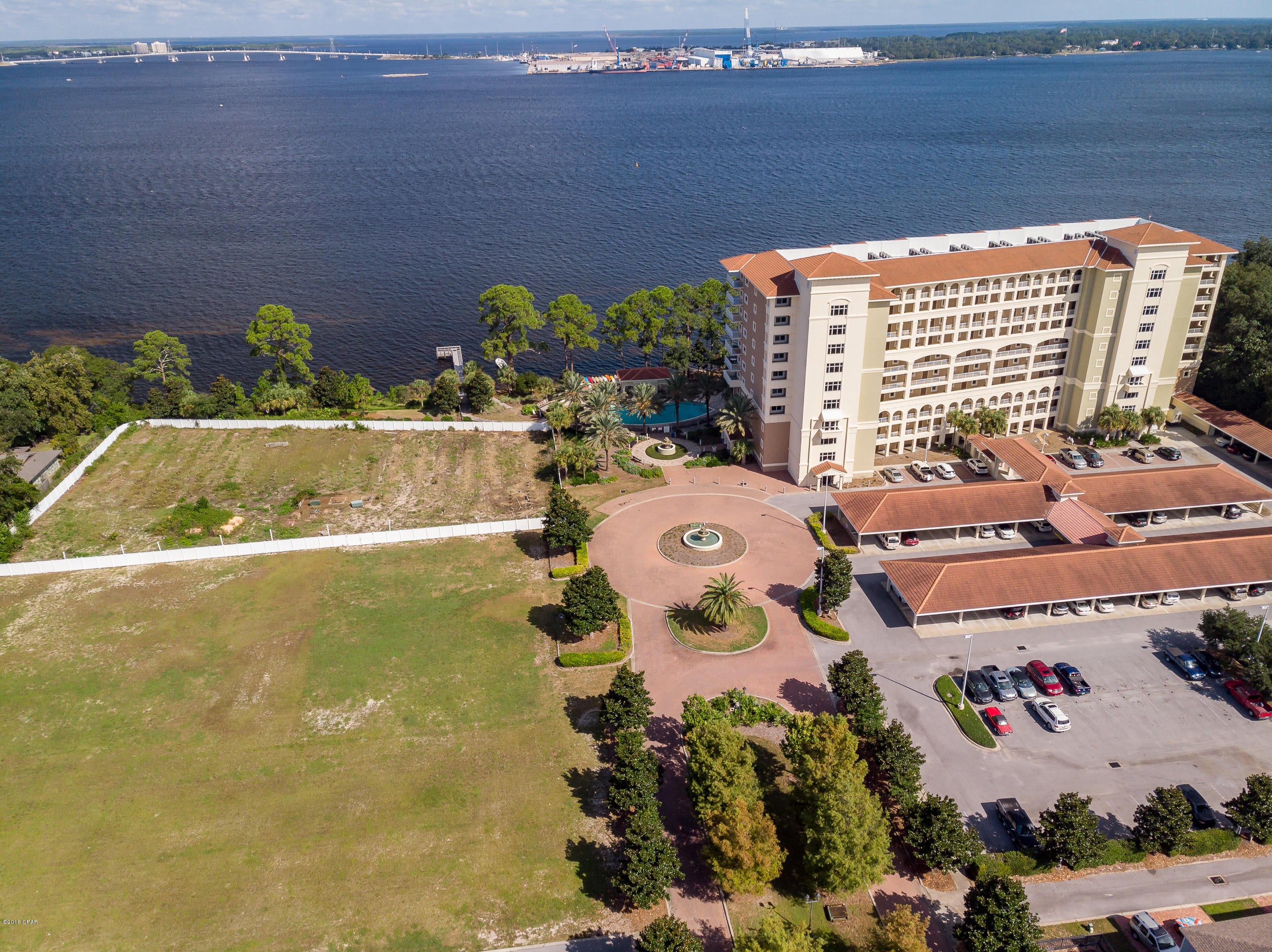 Magnolia Bay Club - Land
