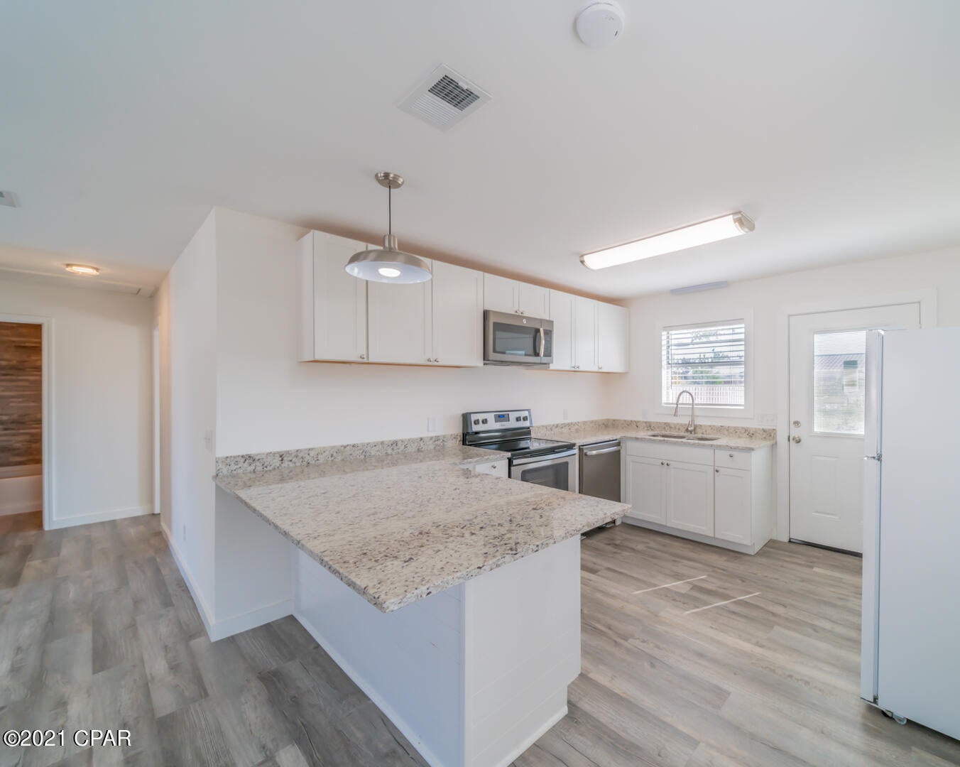 Lake Drive Heights - Residential Lease