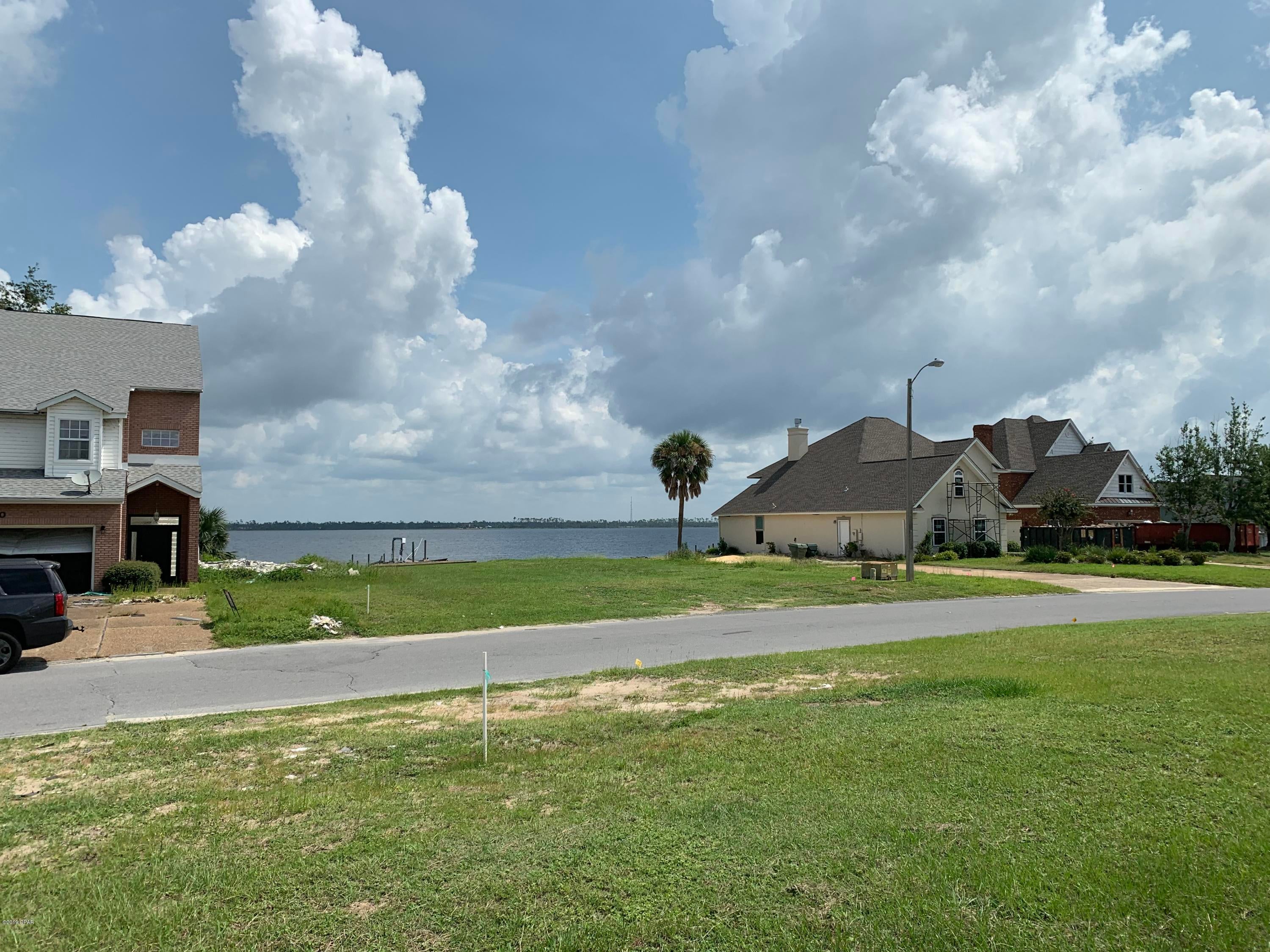 Highland Shores - Land