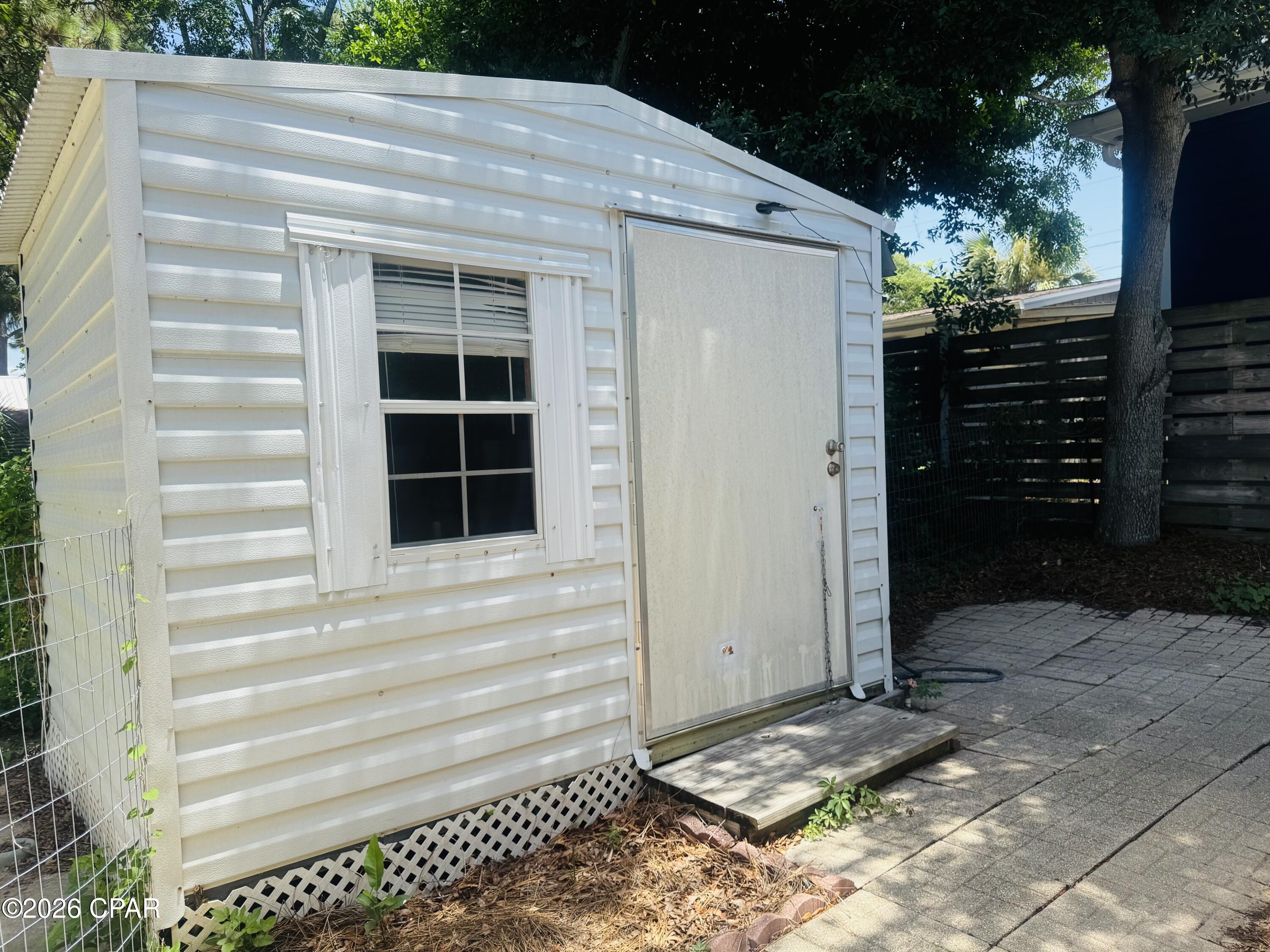 [No Recorded Subdiv] - Residential Lease