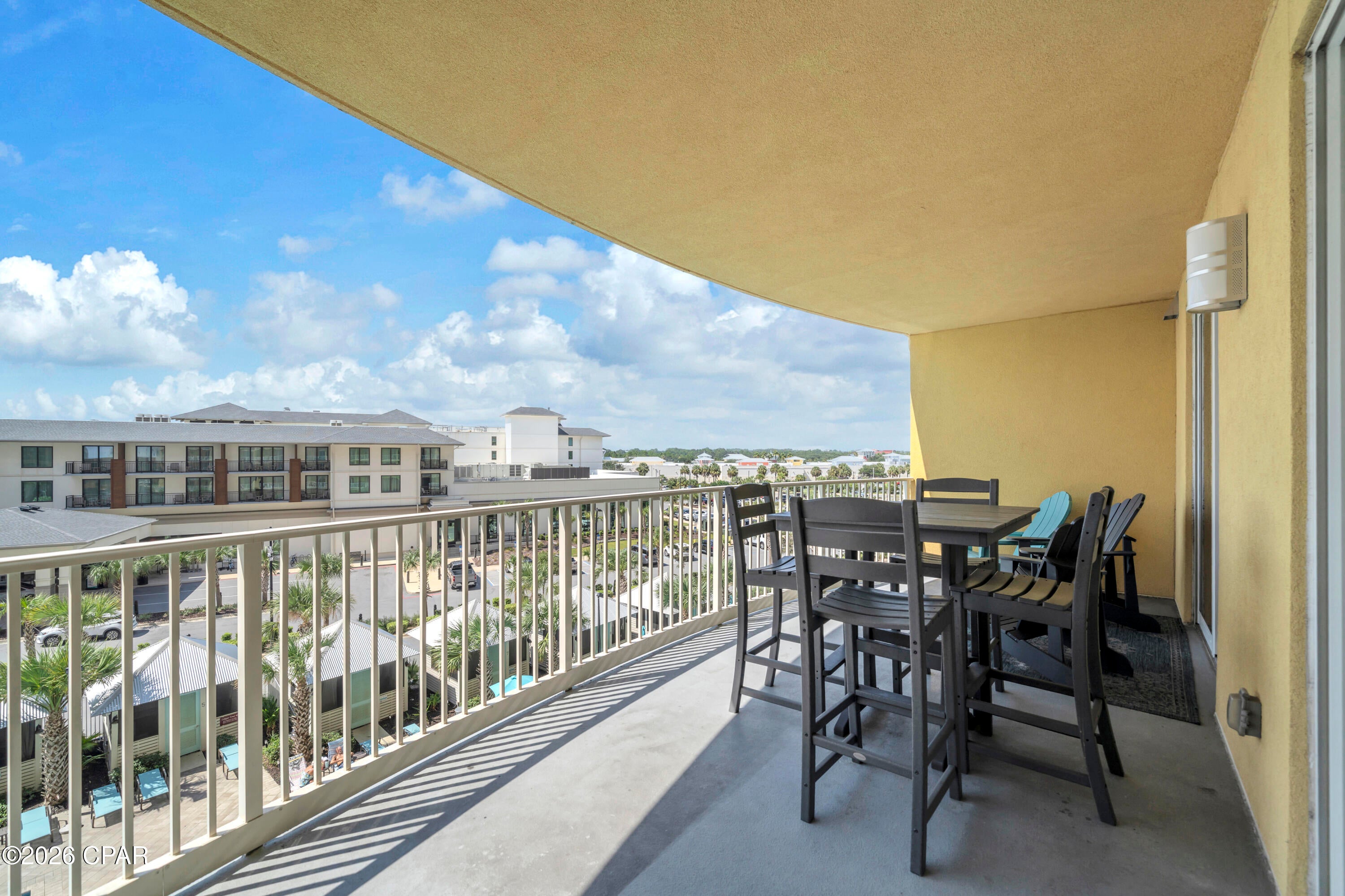 Calypso Towers III - Residential