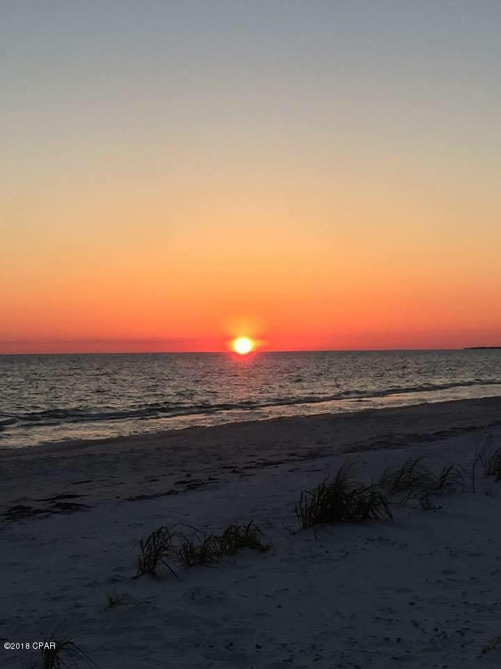 Riviera Beach - Land