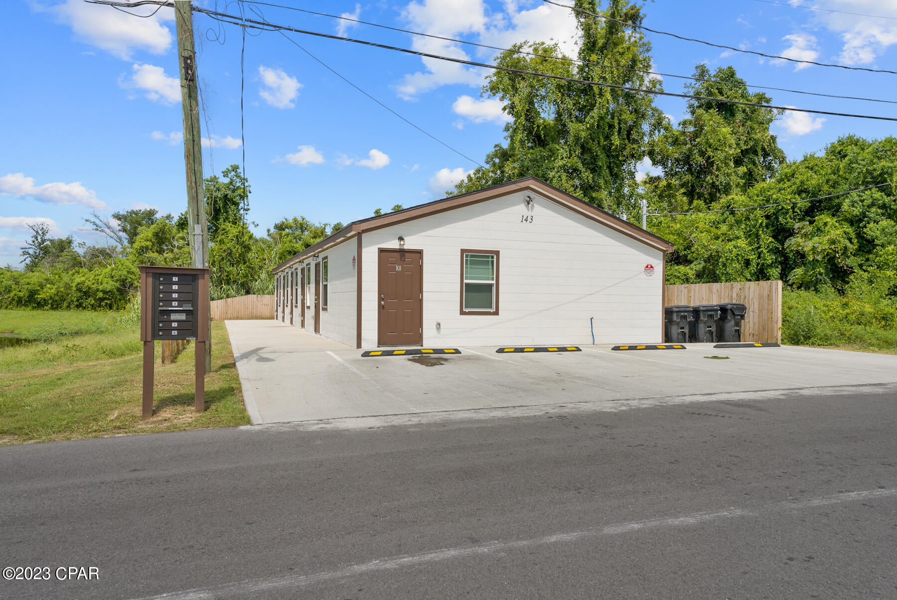 [No Recorded Subdiv] - Residential Lease