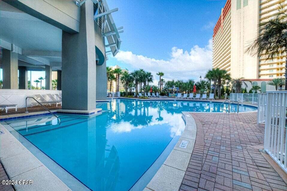 Laketown Wharf - Residential