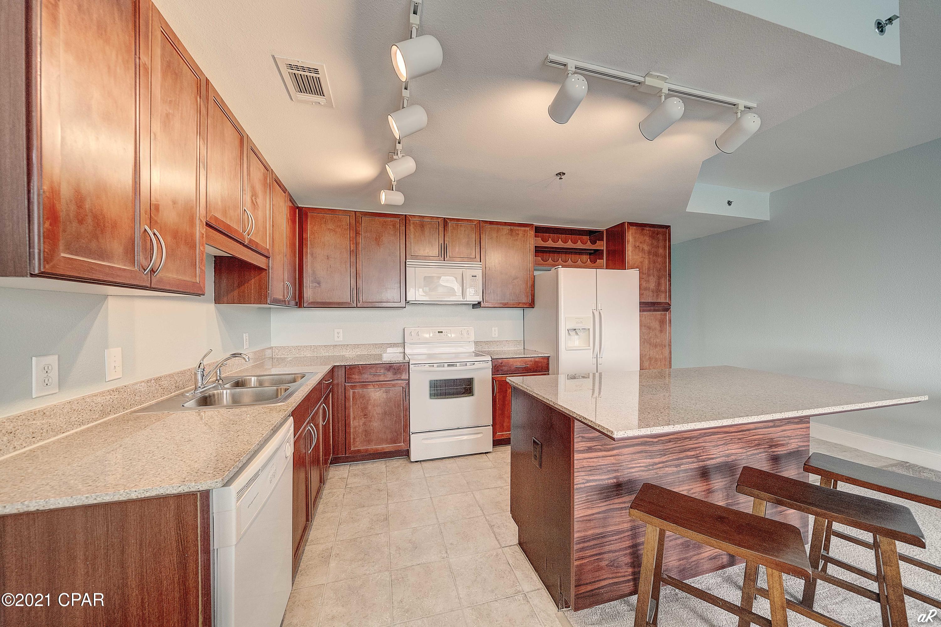 Laketown Wharf Phase II - Residential