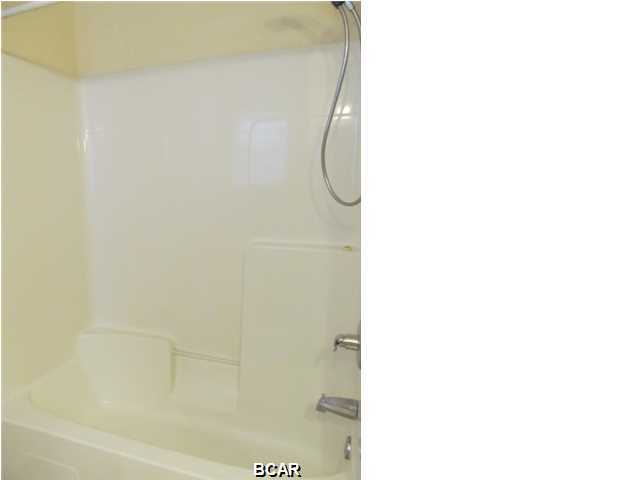 Palm Cove Phase II - Residential Lease