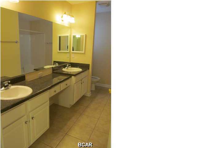 Palm Cove Phase II - Residential Lease
