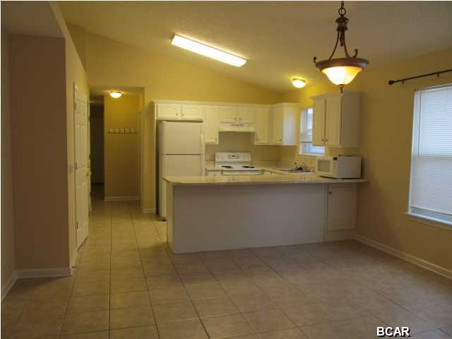 Palm Cove Phase II - Residential Lease