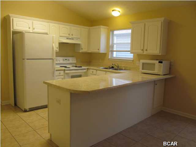 Palm Cove Phase II - Residential Lease