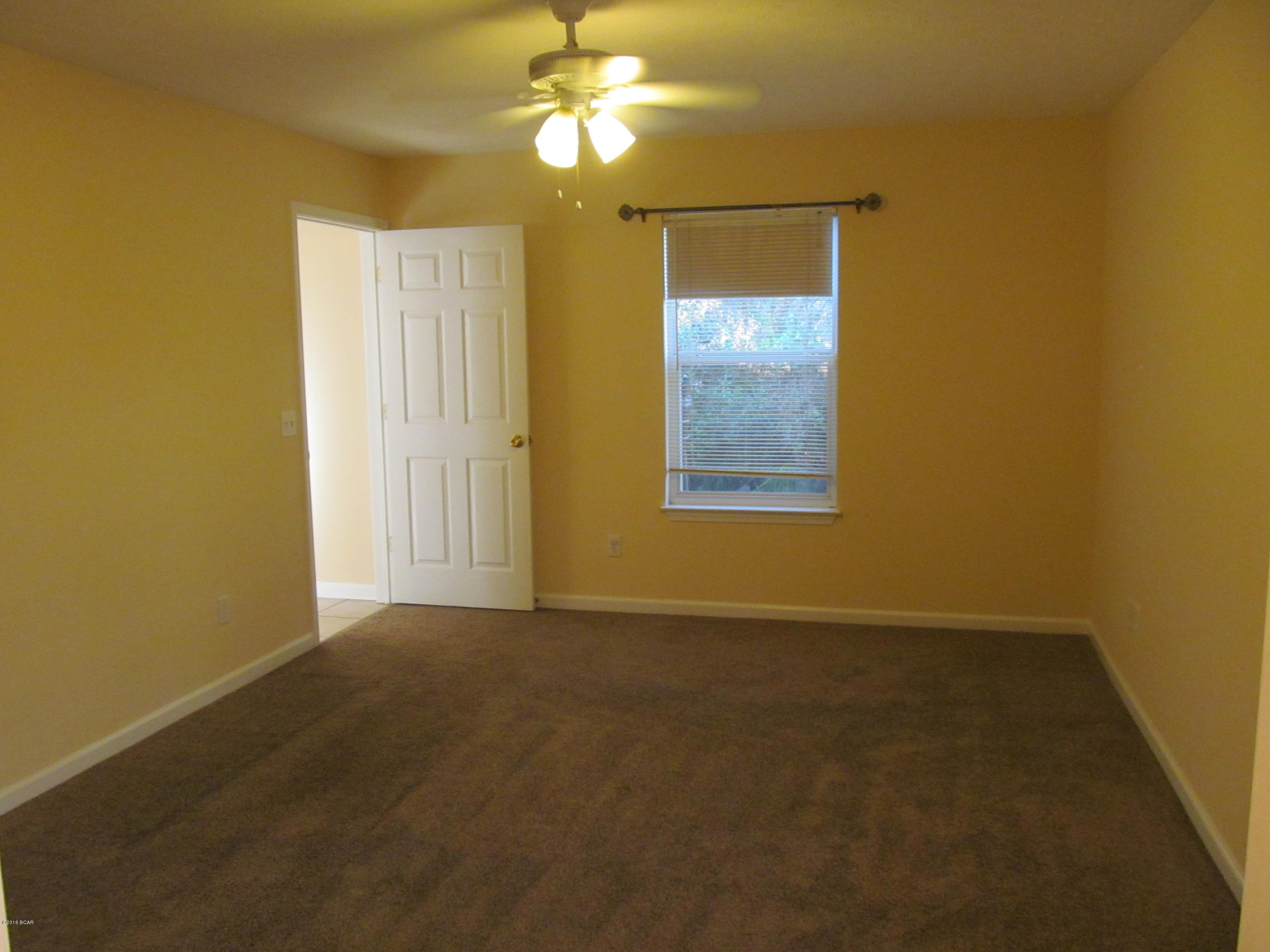 Palm Cove Phase II - Residential Lease