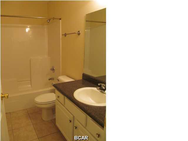 Palm Cove Phase II - Residential Lease