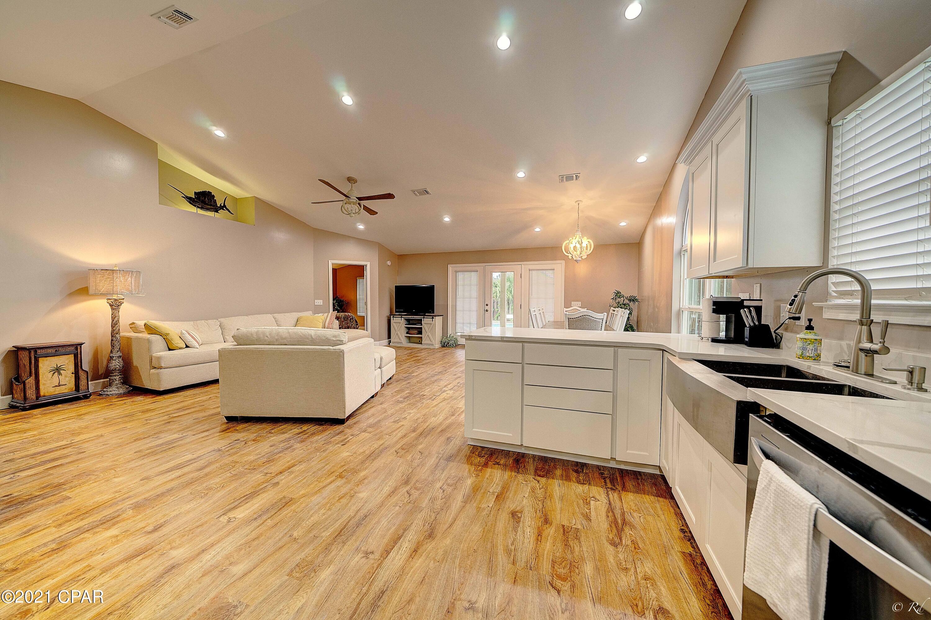 Jamaican Lake Condos - Residential
