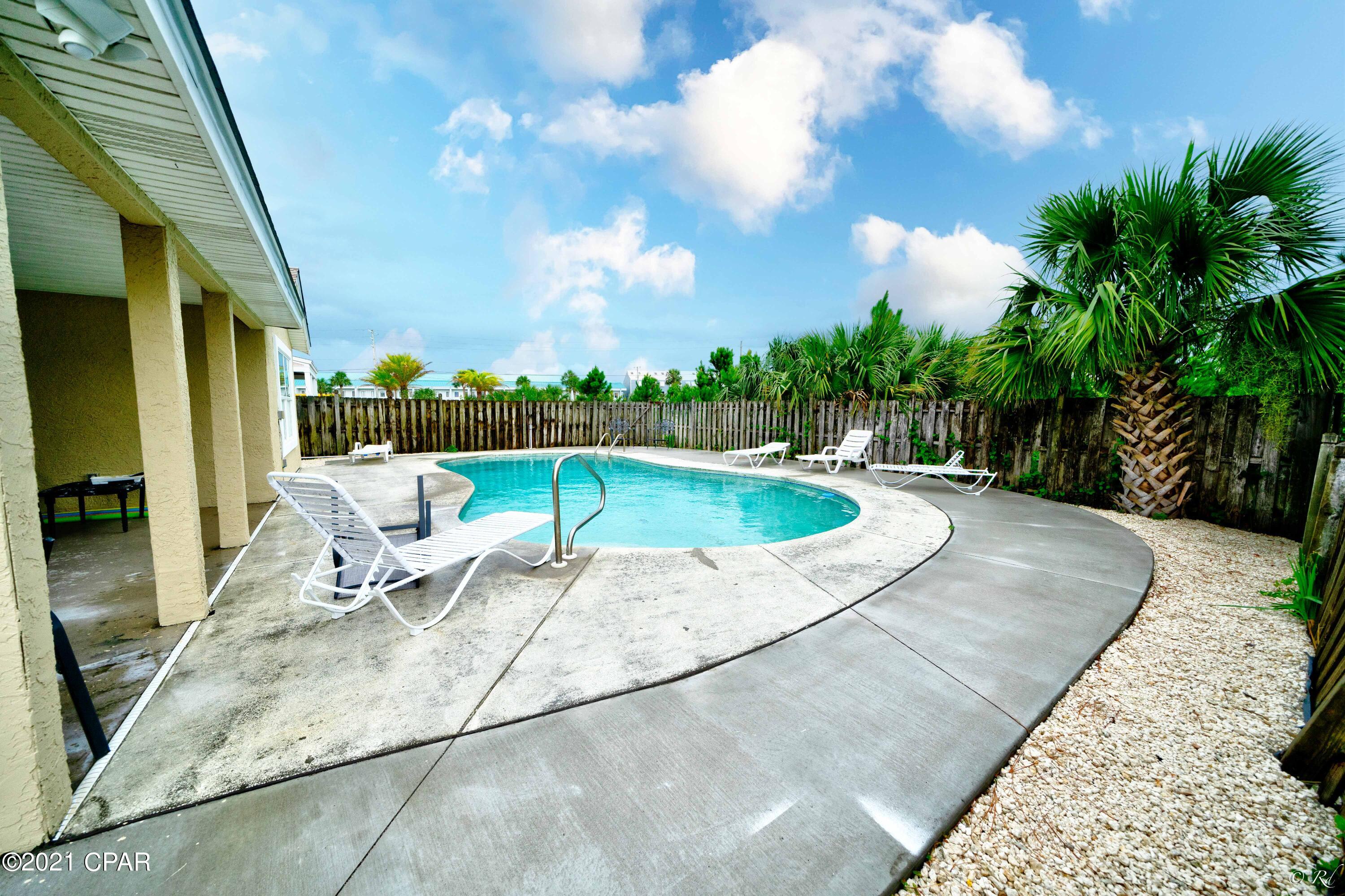 Jamaican Lake Condos - Residential