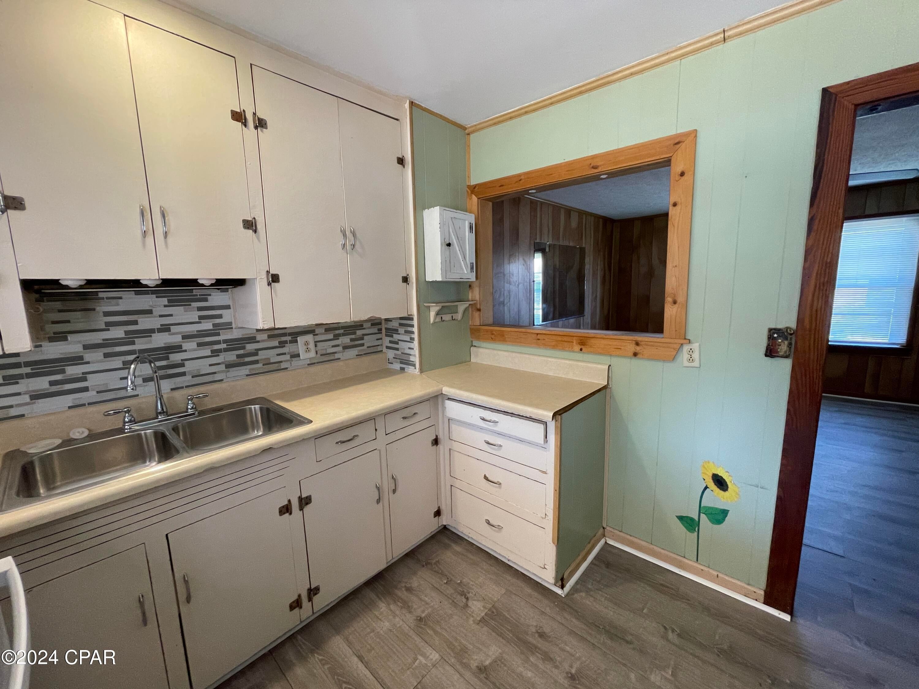 [No Recorded Subdiv] - Residential Lease
