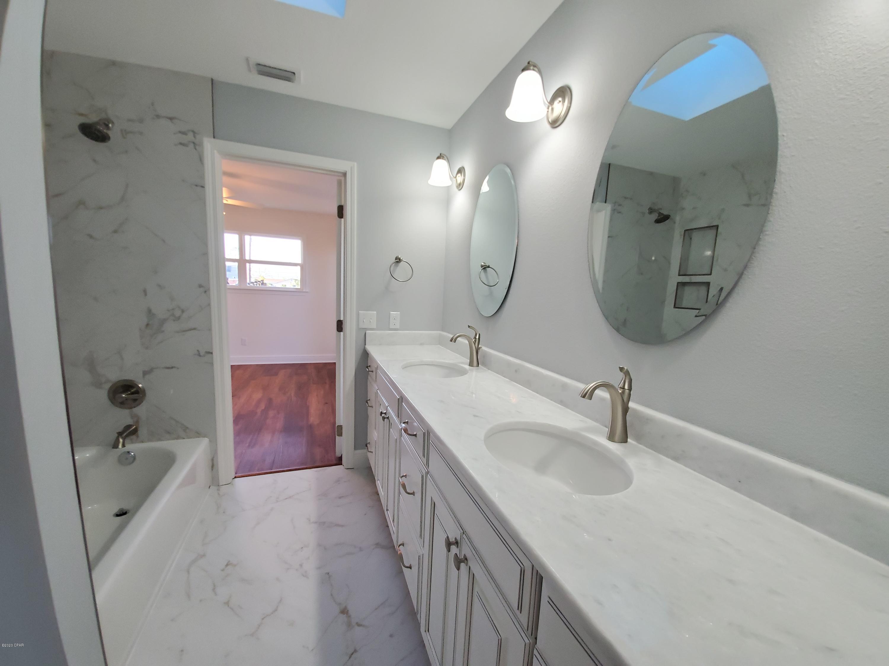 College Point - Residential Lease