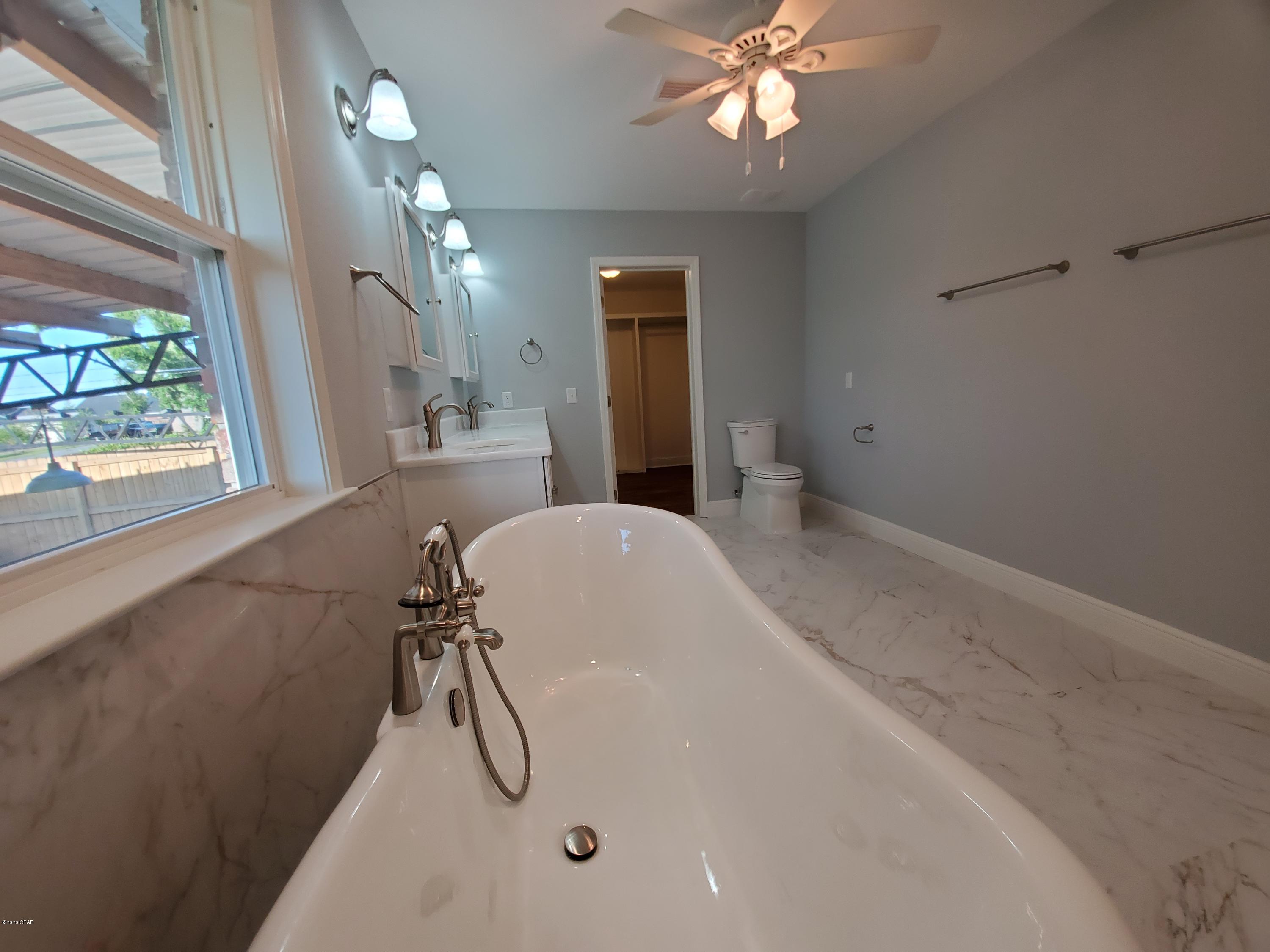 College Point - Residential Lease