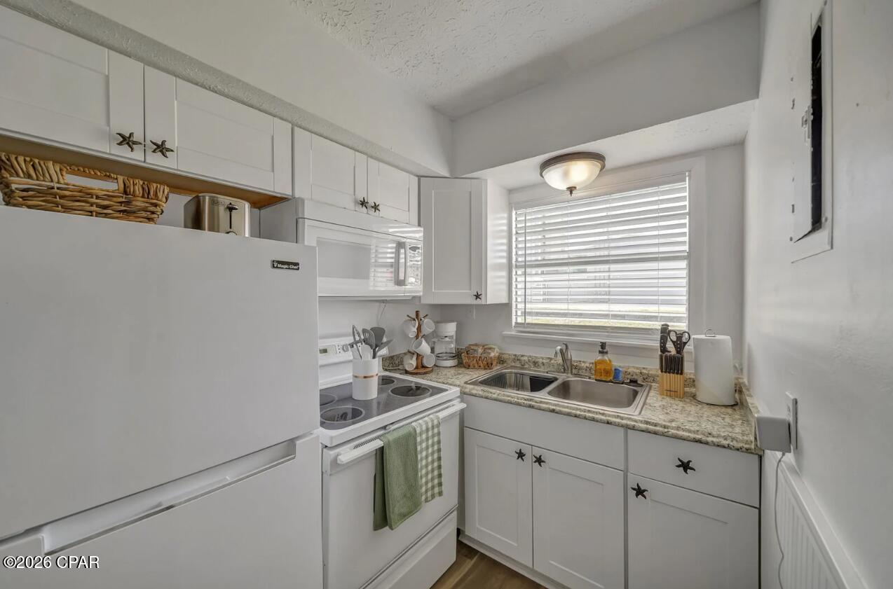 Ocean Terr. Condo. - Residential