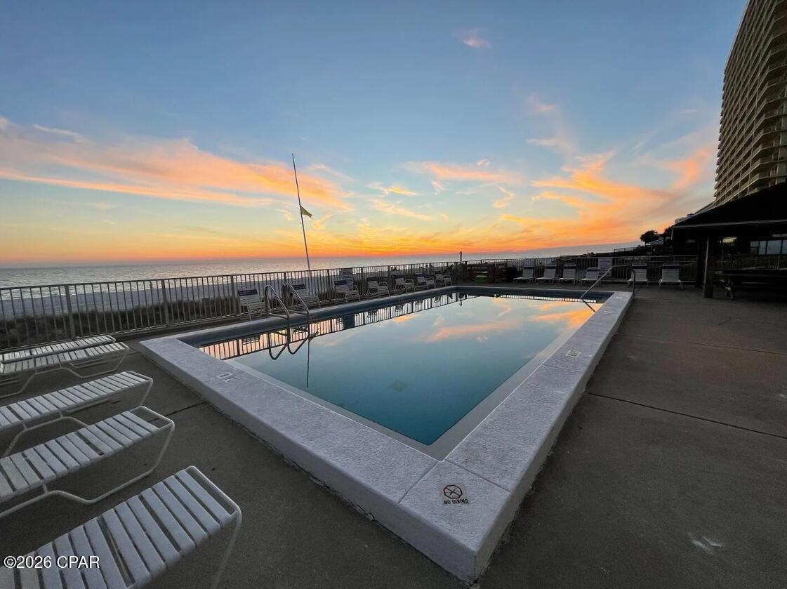 Ocean Terr. Condo. - Residential