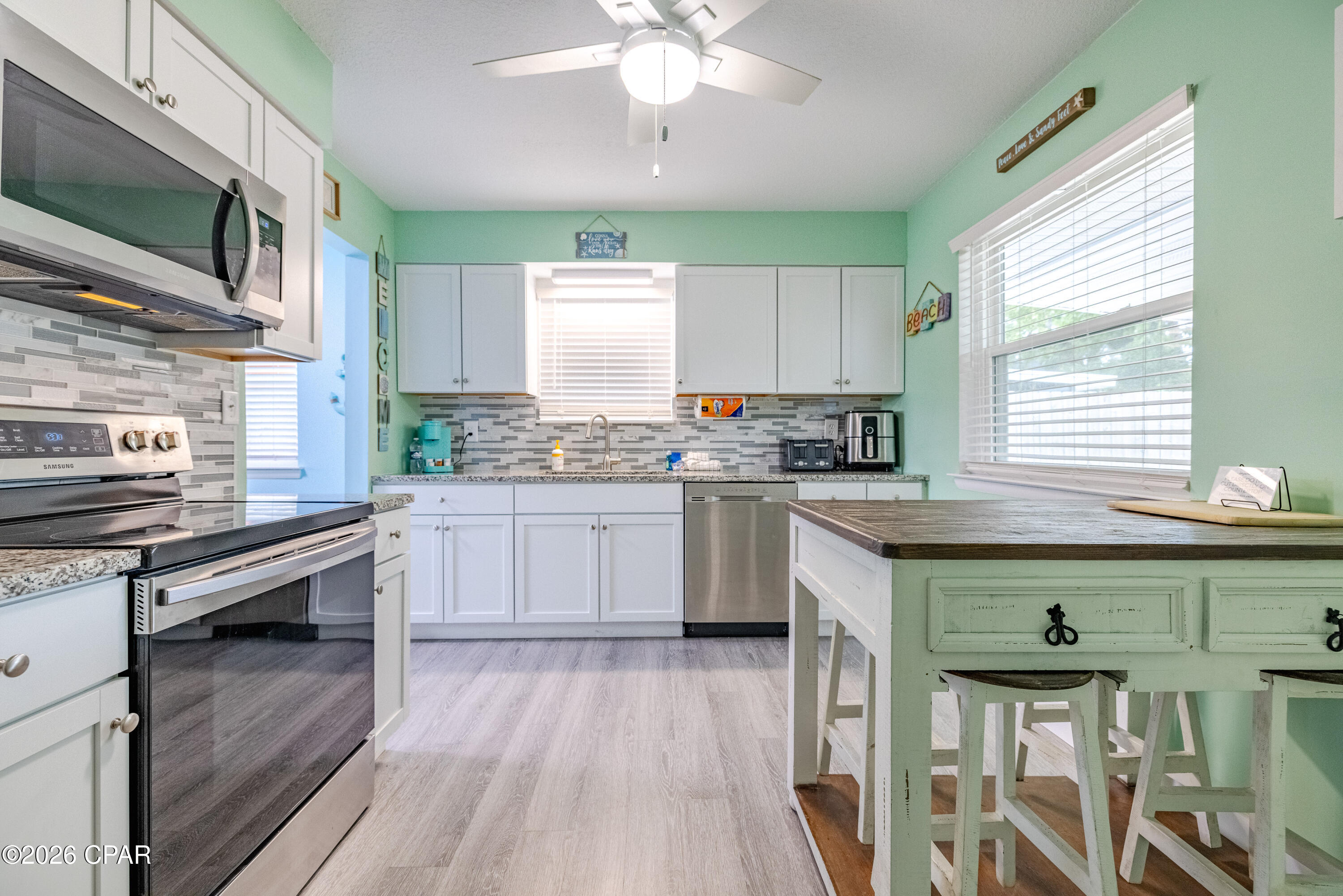 Holiday Beach Unit 13 - Residential Lease