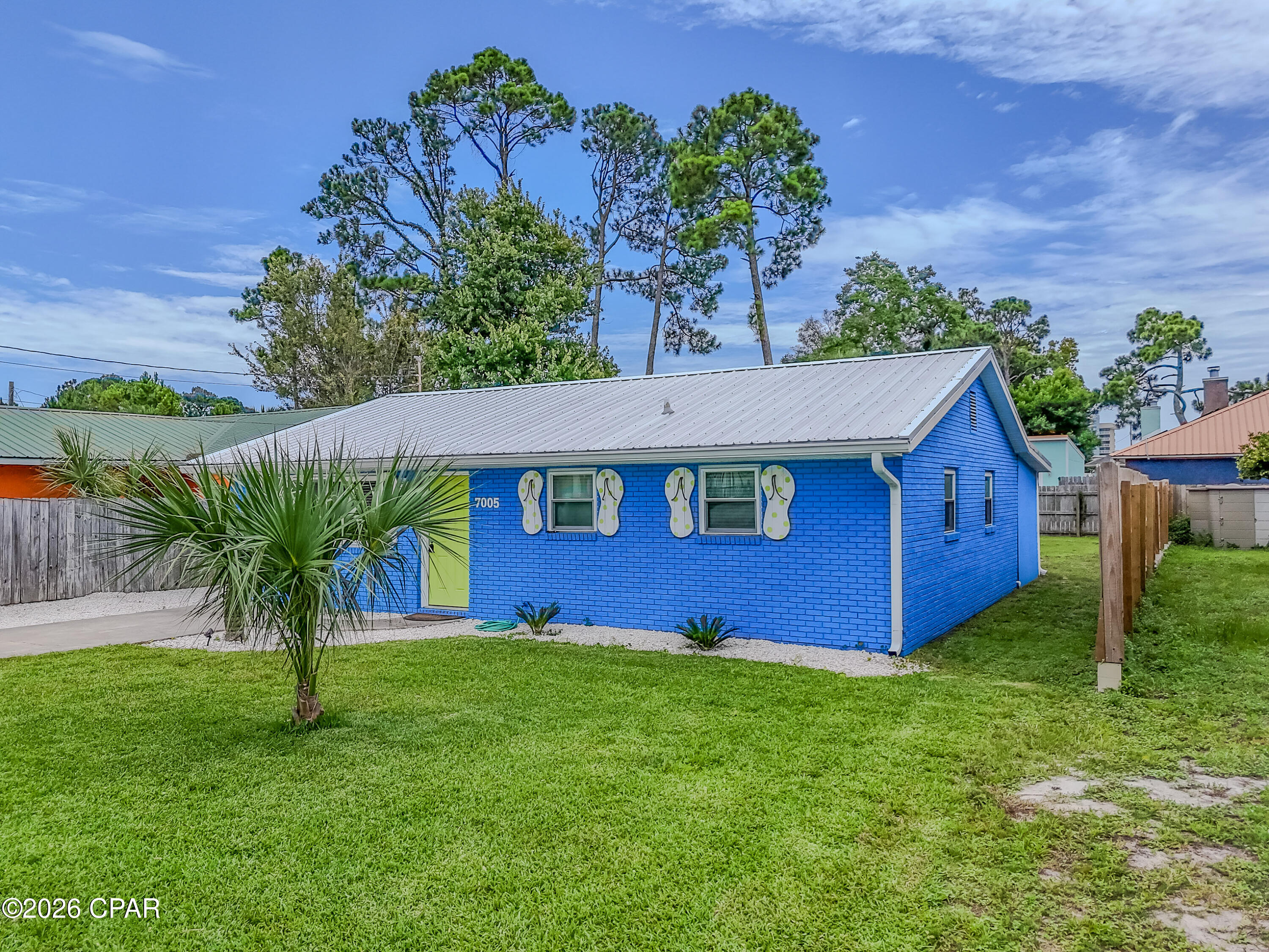 Holiday Beach Unit 13 - Residential Lease