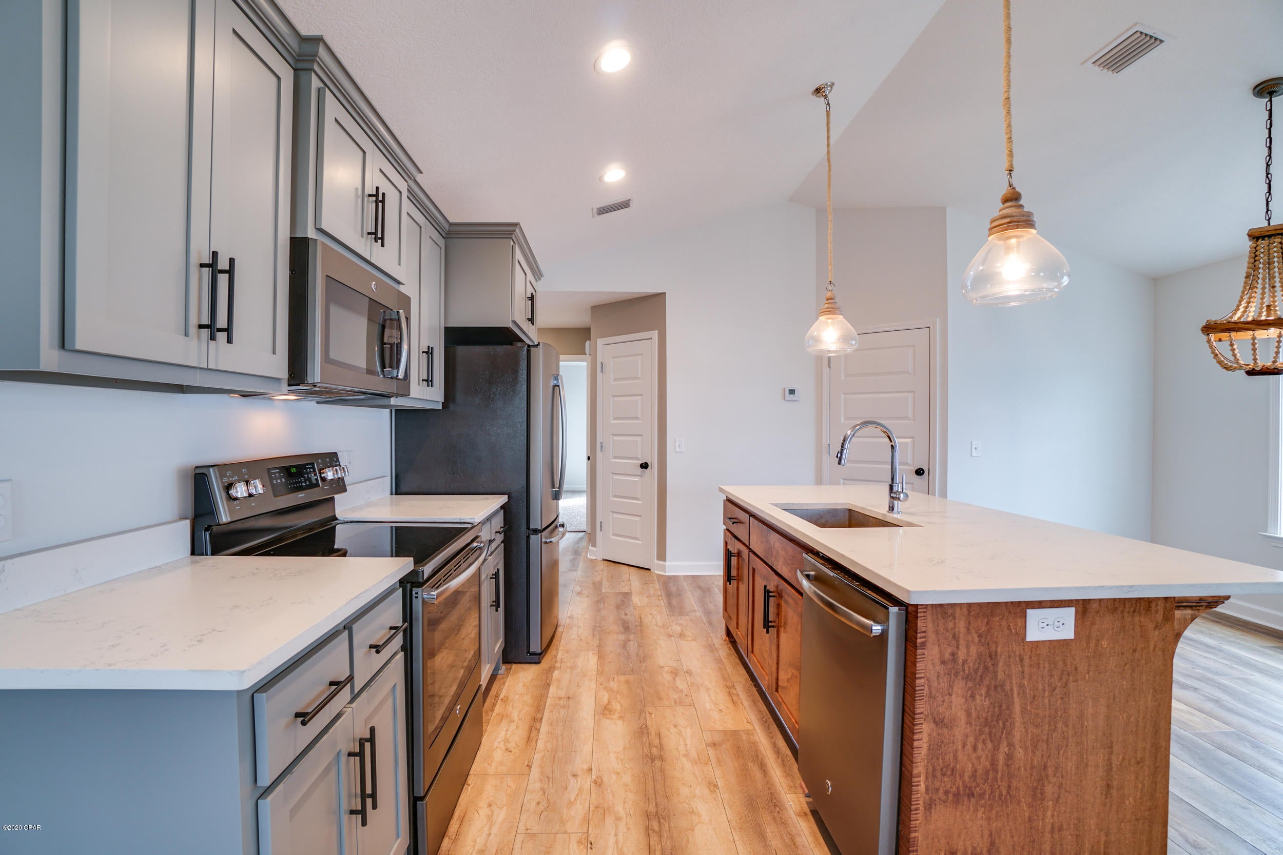 [No Recorded Subdiv] - Residential Lease