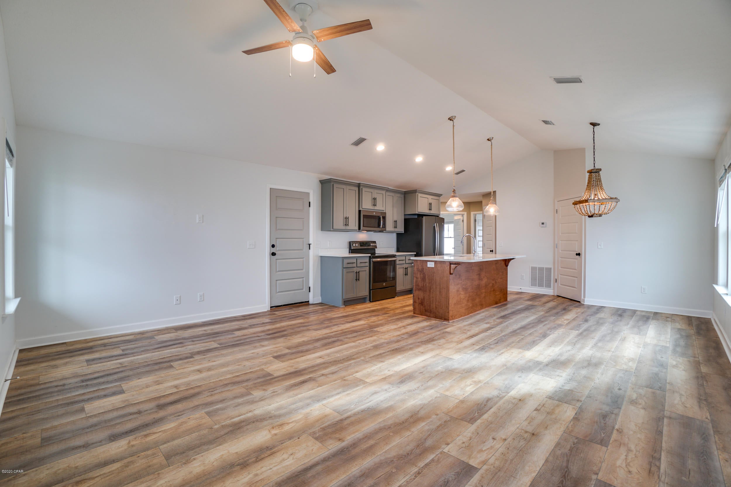 [No Recorded Subdiv] - Residential Lease