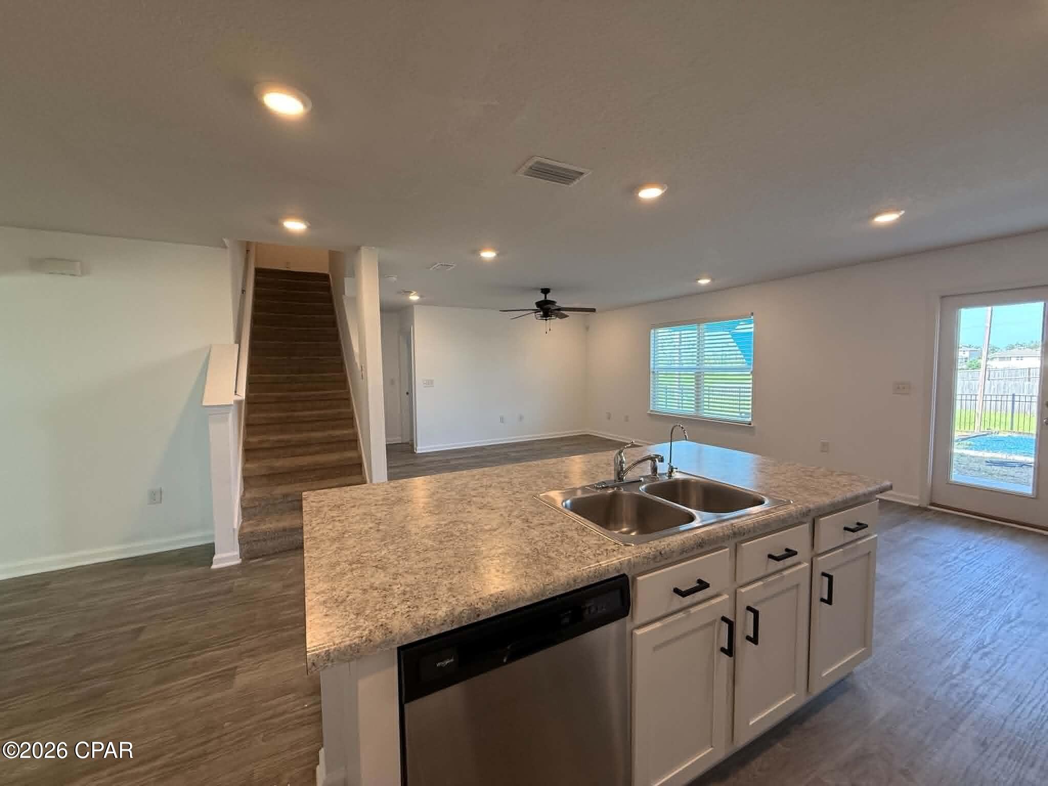 Olde Towne Village - Residential Lease