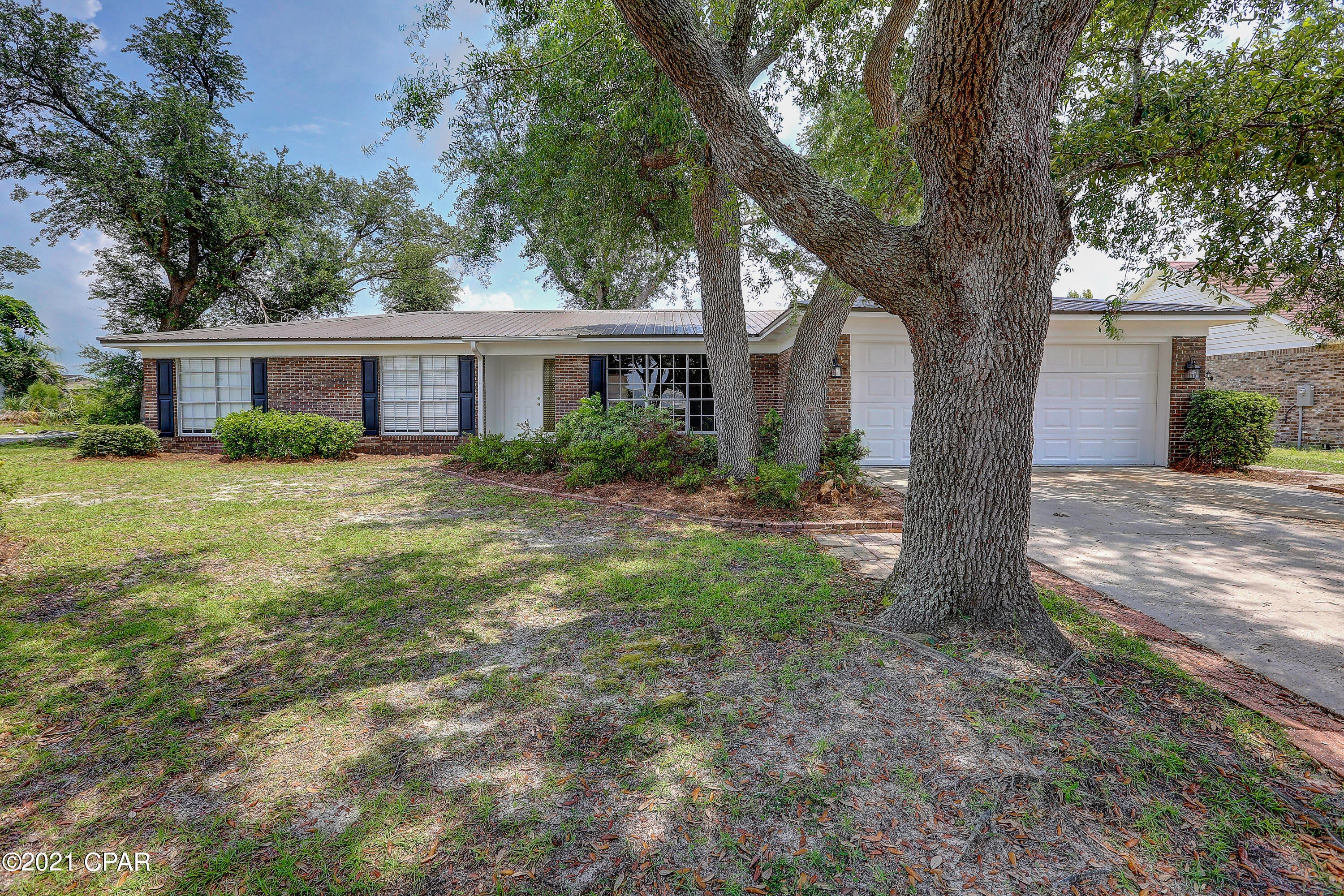 MOTIVATED SELLER OFFERING HOME WARRANTY WITH PURCHASE!



Come check out this beautiful and spacious Callaway home. This 3 bedroom, 2 Bathroom offers ample space both inside and out. There is new LVP throughout and New Carpet in the bedrooms along with a freshly painted interior. 



Call a Realtor today to schedule your private showing.



If important please verify all measurements.