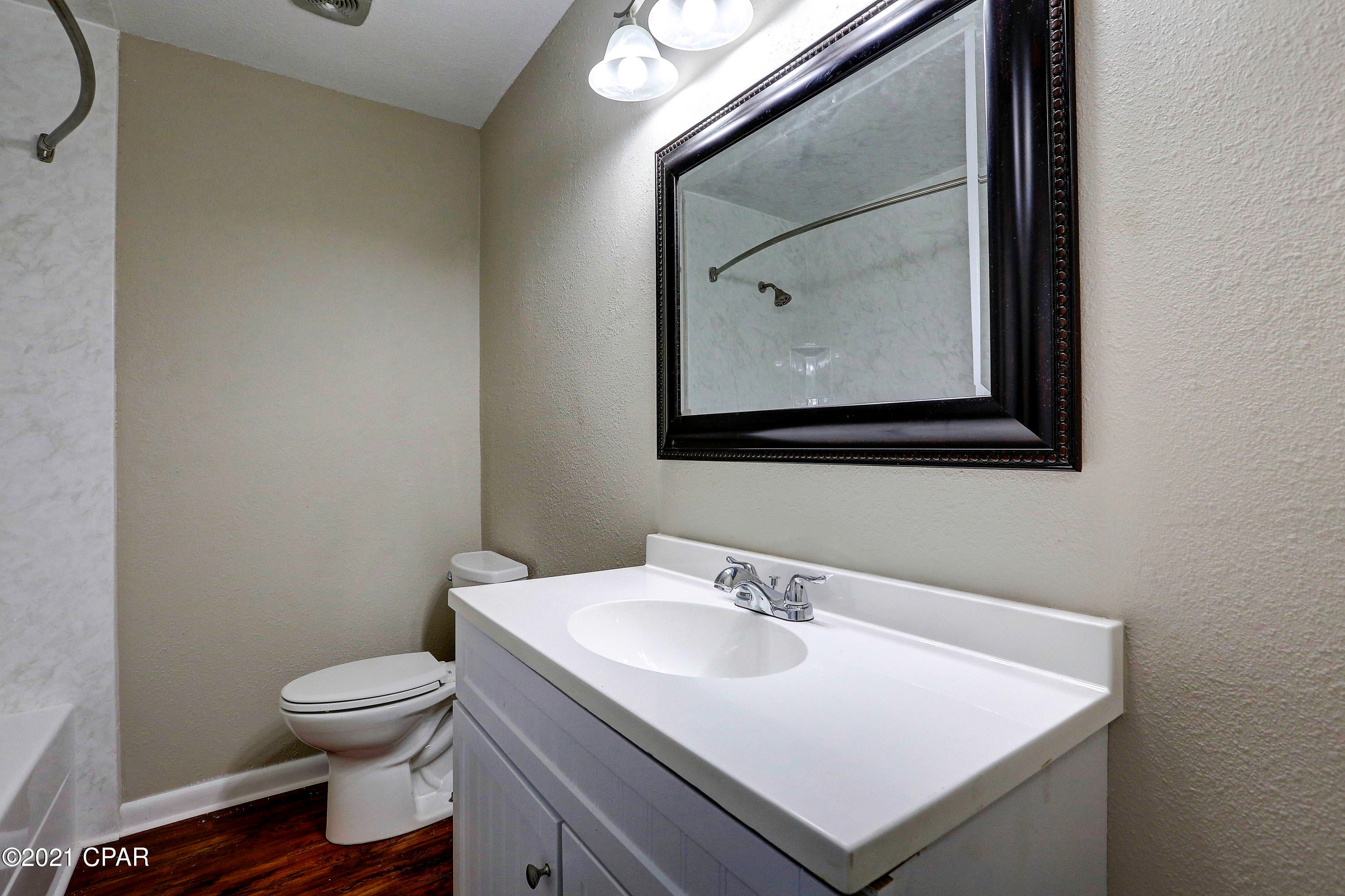 Lannie Rowe Lake Estates U-10 - Residential