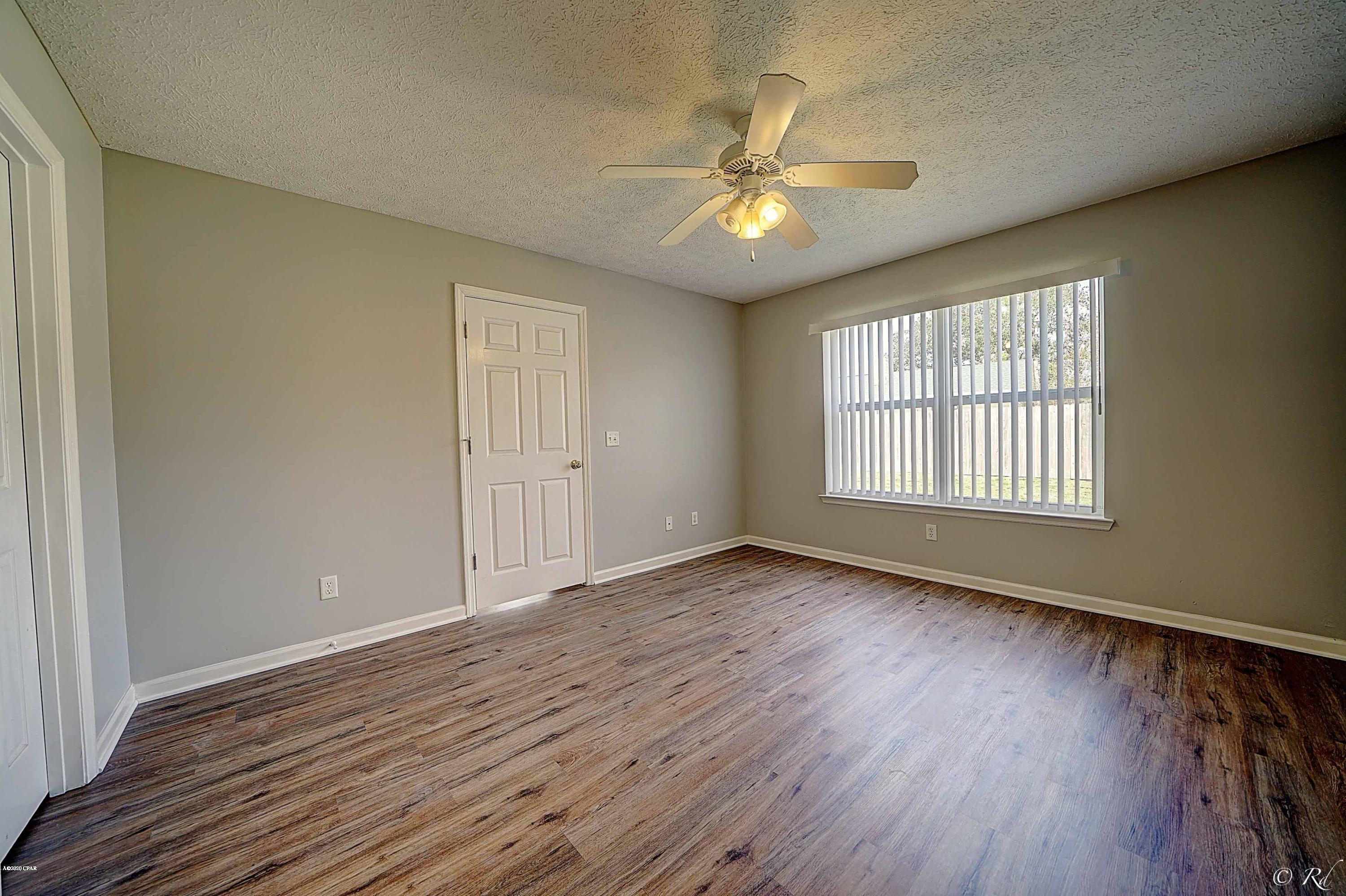 [No Recorded Subdiv] - Residential Lease