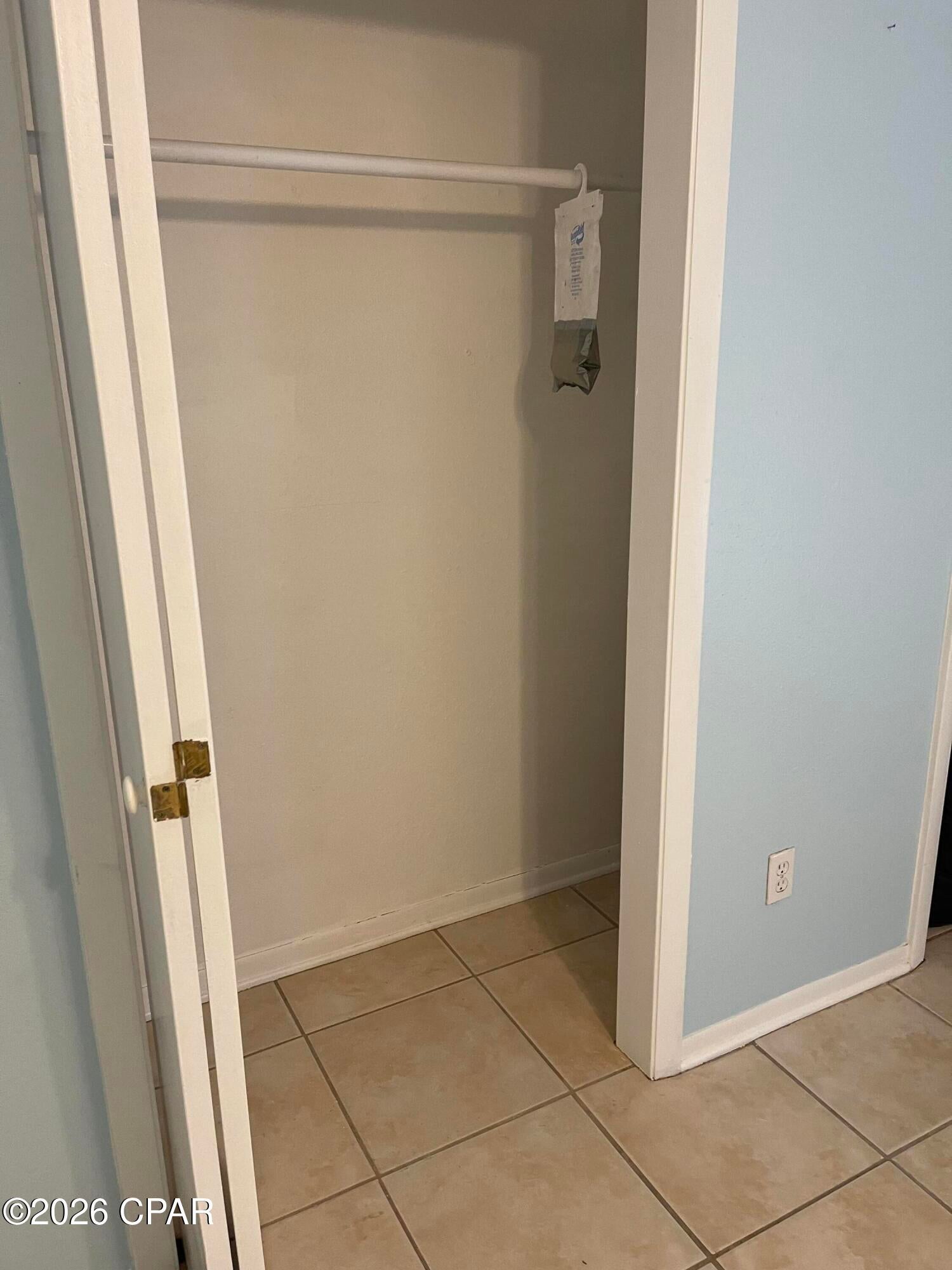 Bay Park Manor Replat - Residential Lease