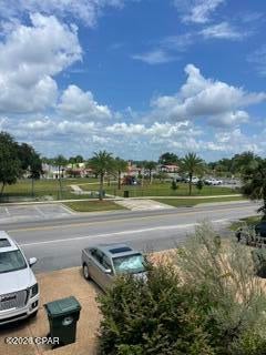 Bay Park Manor Replat - Residential Lease