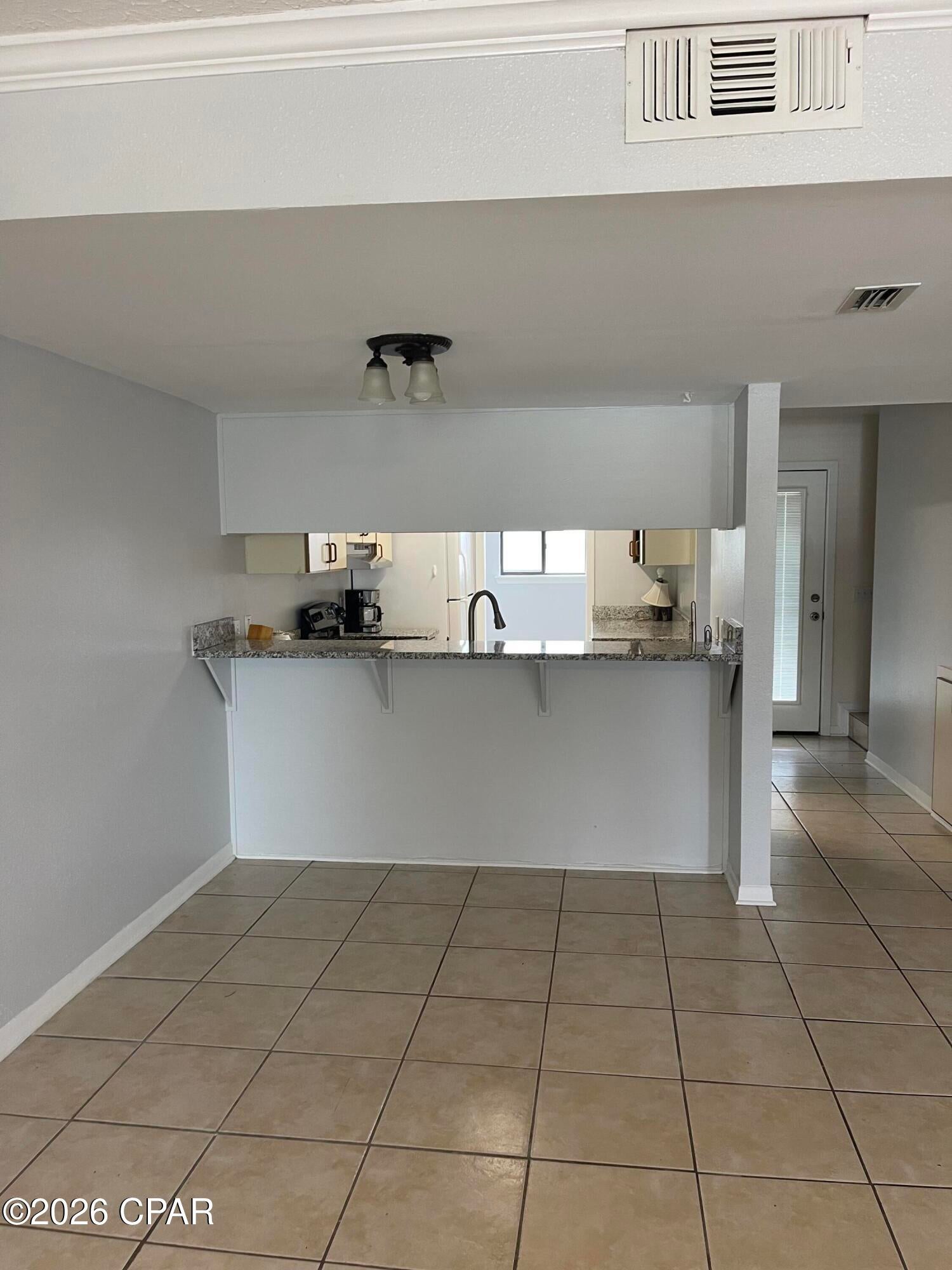 Bay Park Manor Replat - Residential Lease