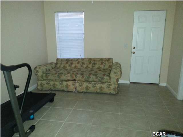 Palm Cove - Residential Lease