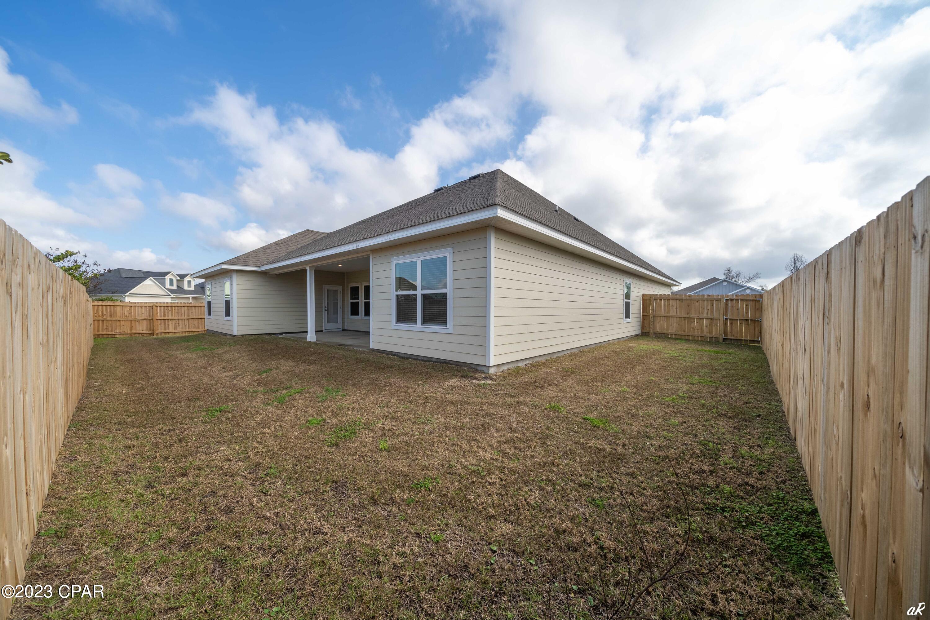 [No Recorded Subdiv] - Residential Lease