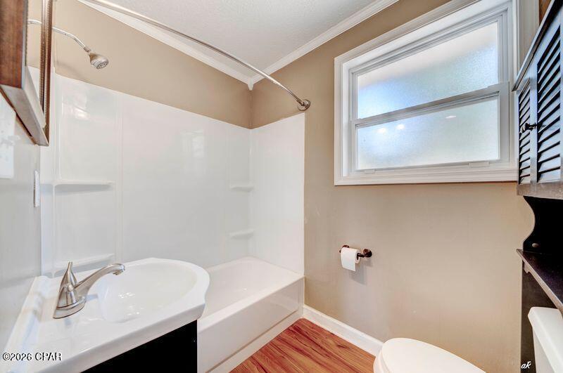 Bunkers Cove - Residential Lease