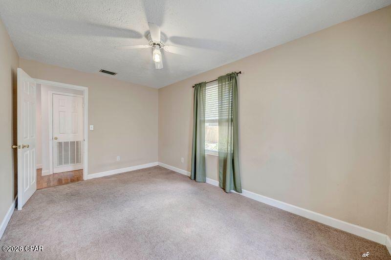Bunkers Cove - Residential Lease
