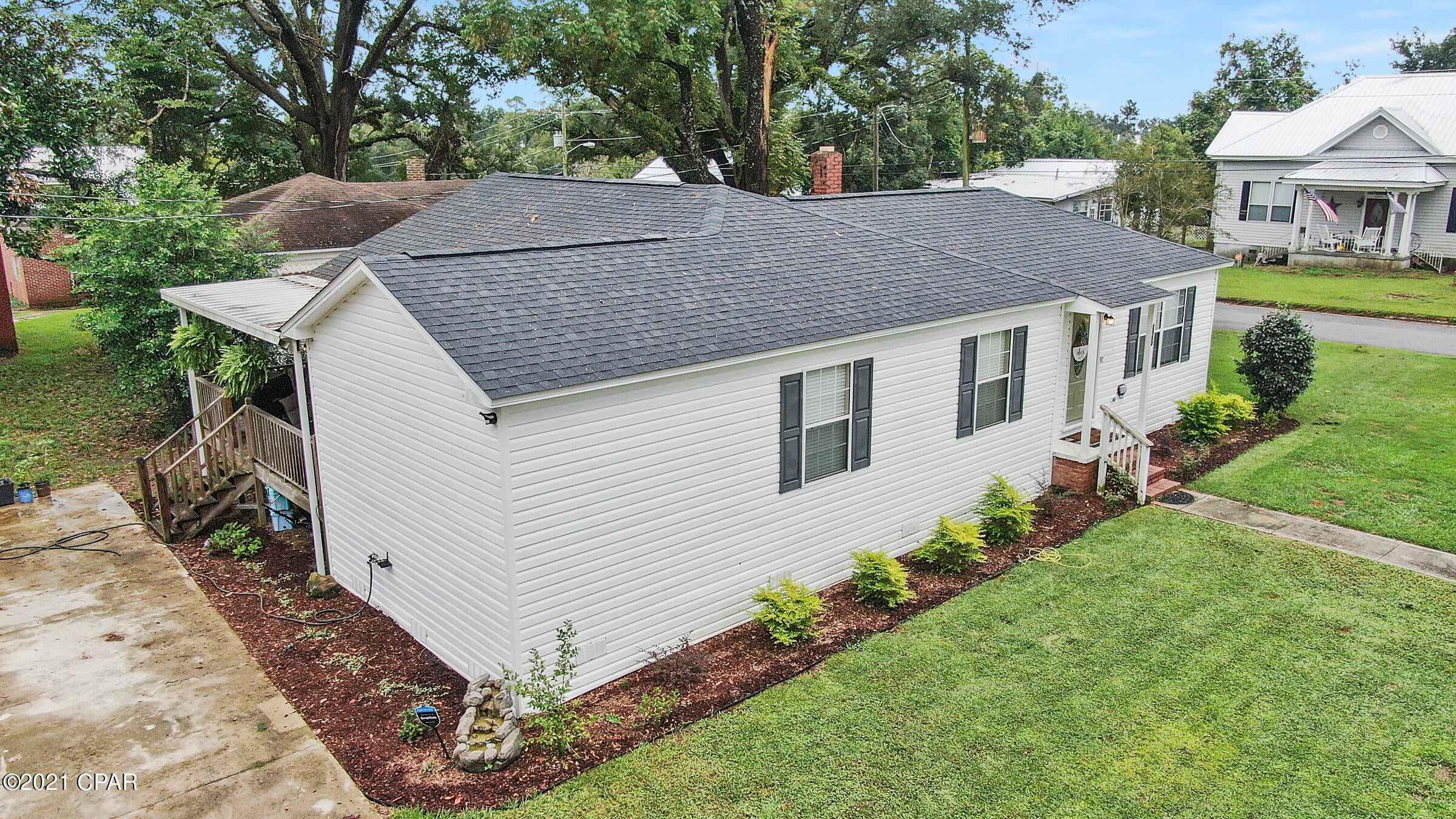 This home is located in a great neighborhood in Marianna, close to Chipola College and all the other conveniences of town! 3 bedroom 2 bath home on a nice corner lot with a cozy back porch. The home has recently had some renovations done with new flooring and paint in portions of the house. Please make an appointment today so you don't miss out on this one!