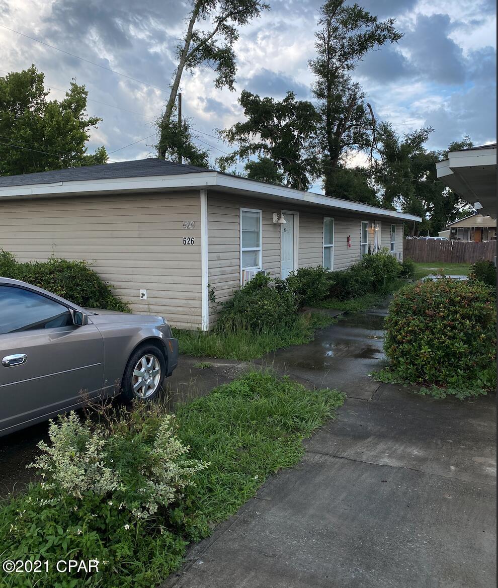[No Recorded Subdiv] - Residential