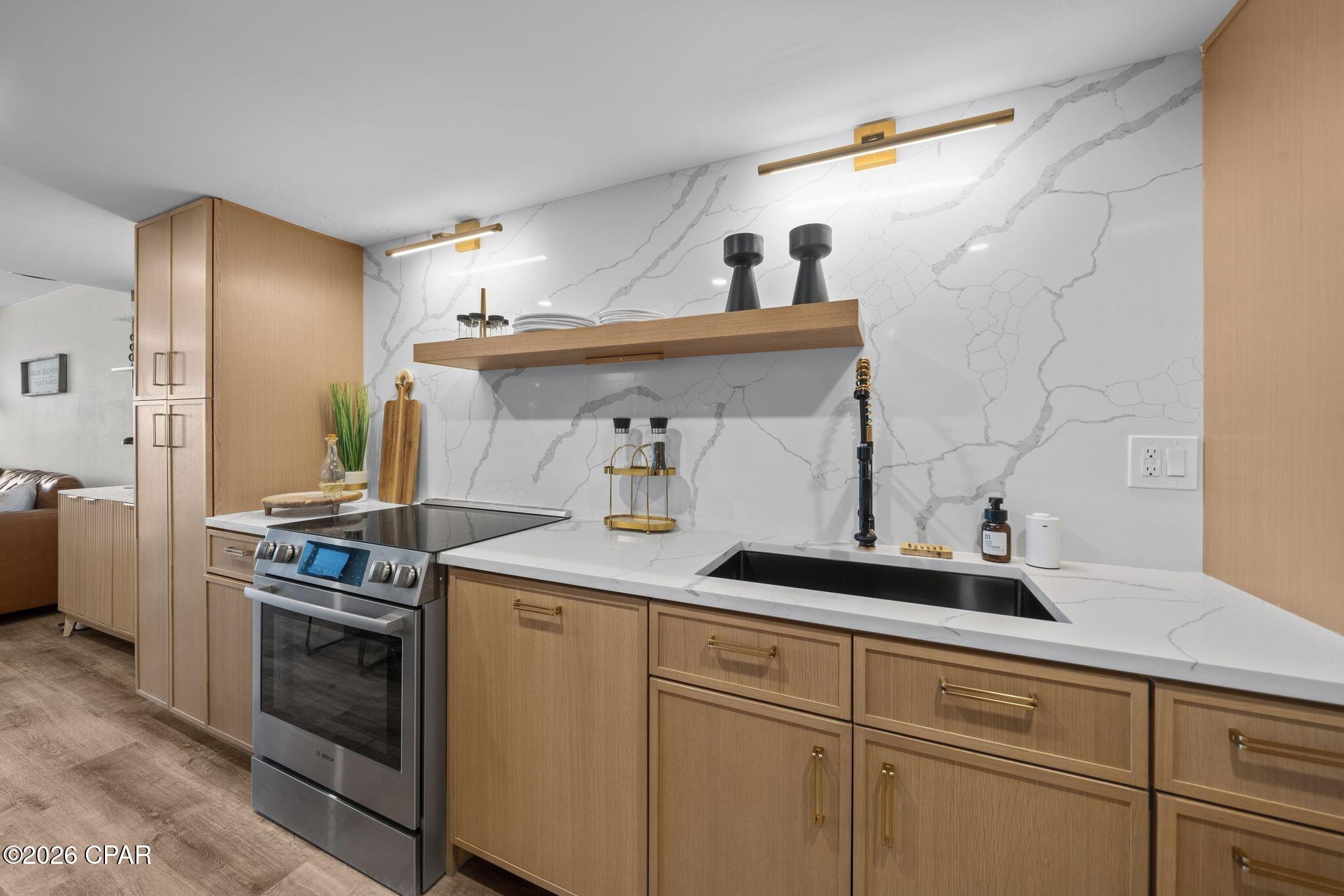 Pinnacle Port - Residential