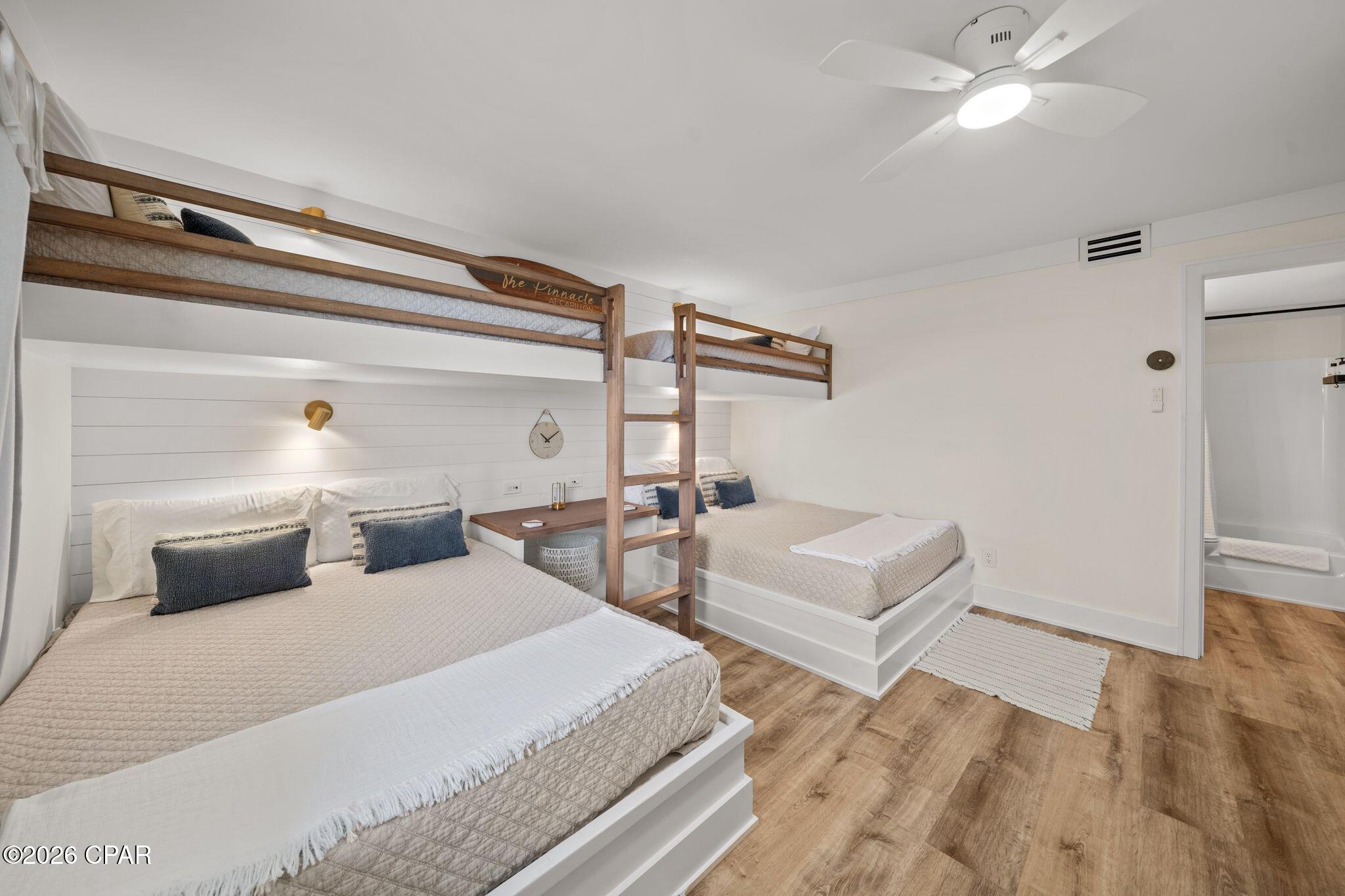 Pinnacle Port - Residential