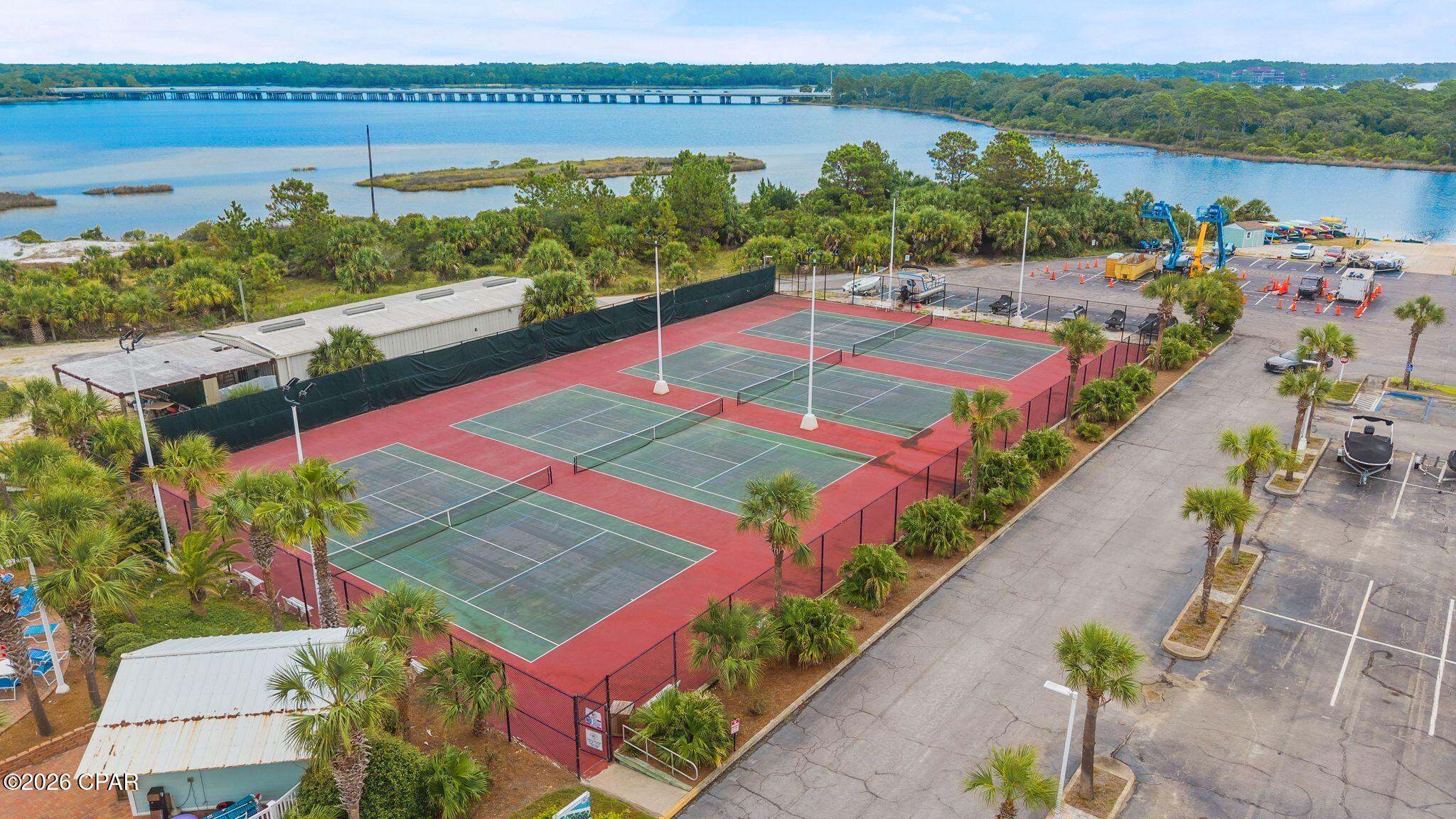 Pinnacle Port - Residential